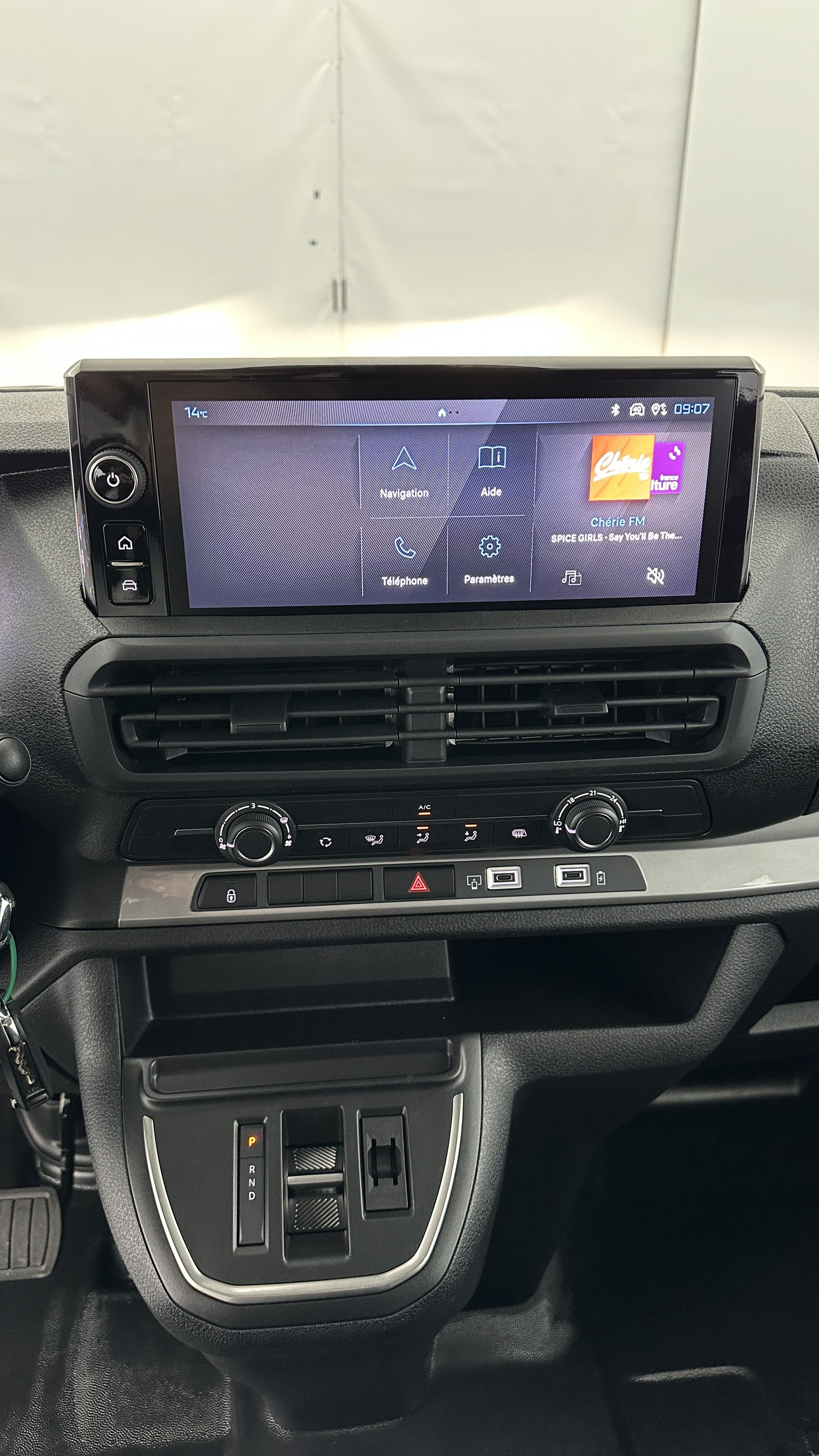 GLI00010696_p53 - PEUGEOT - EXPERT CA - 2025 - photo 12