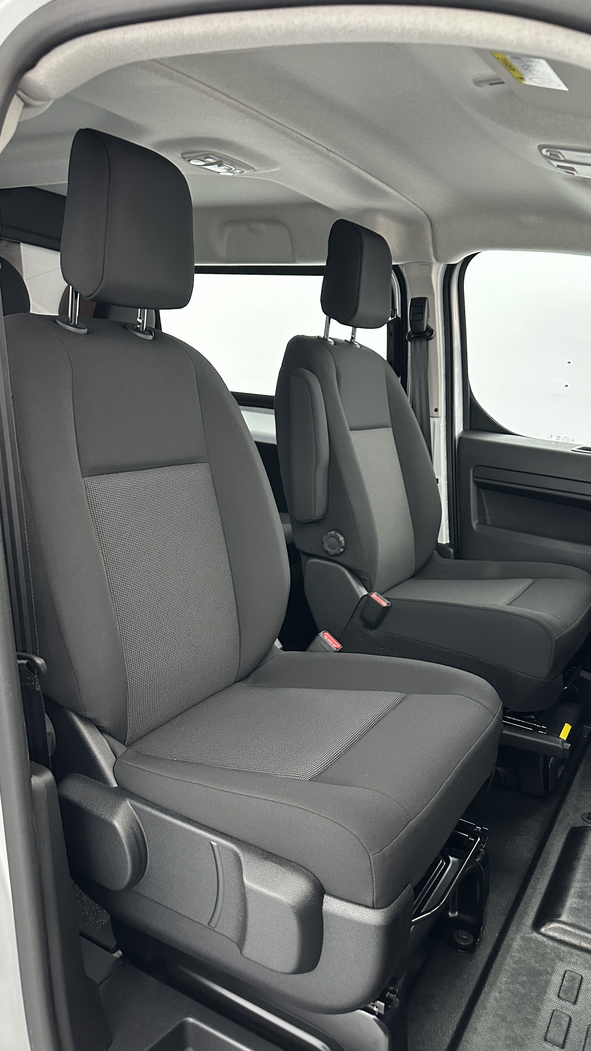 GLI00010696_p53 - PEUGEOT - EXPERT CA - 2025 - photo 13