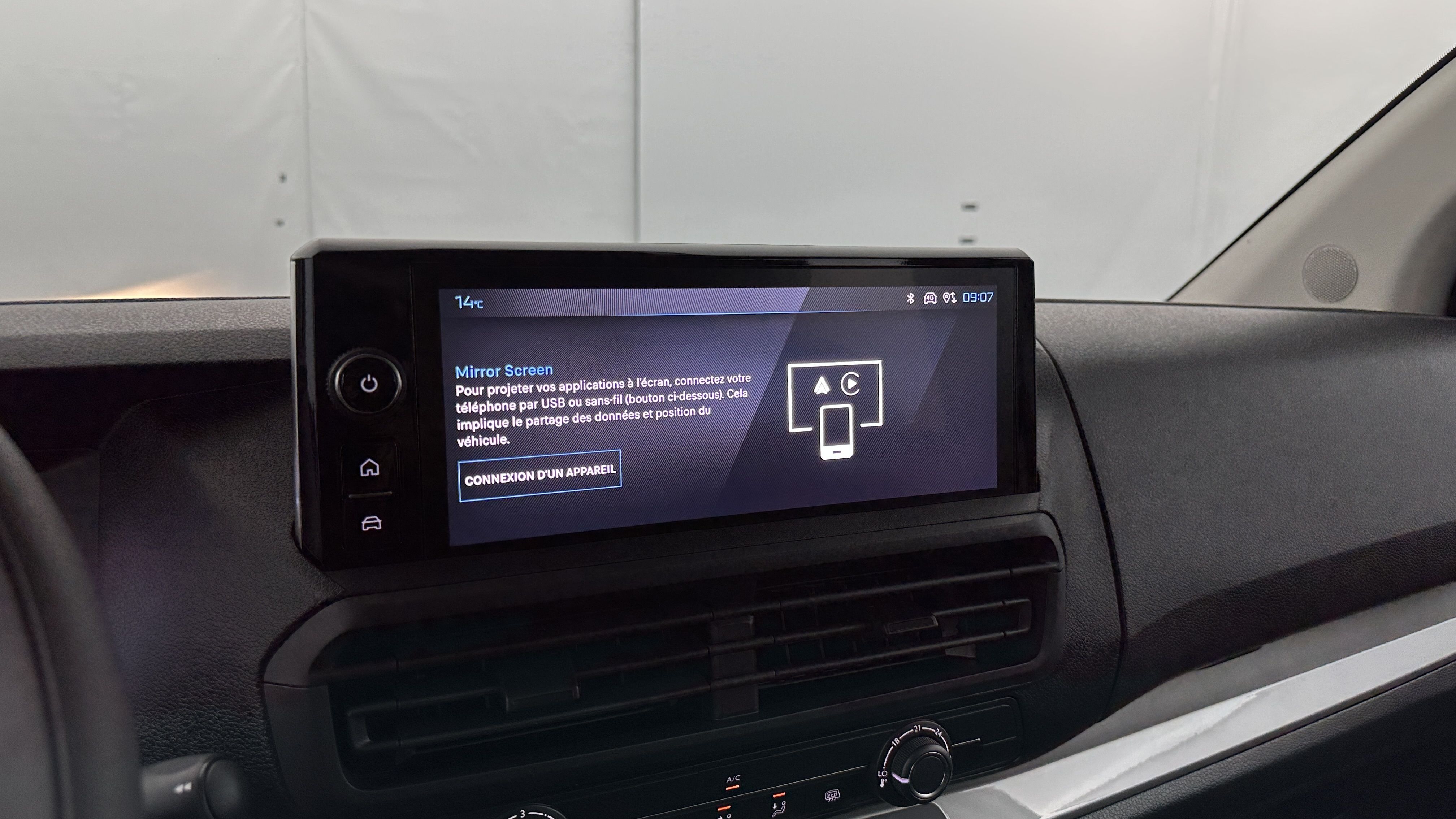 GLI00010696_p53 - PEUGEOT - EXPERT CA - 2025 - photo 16