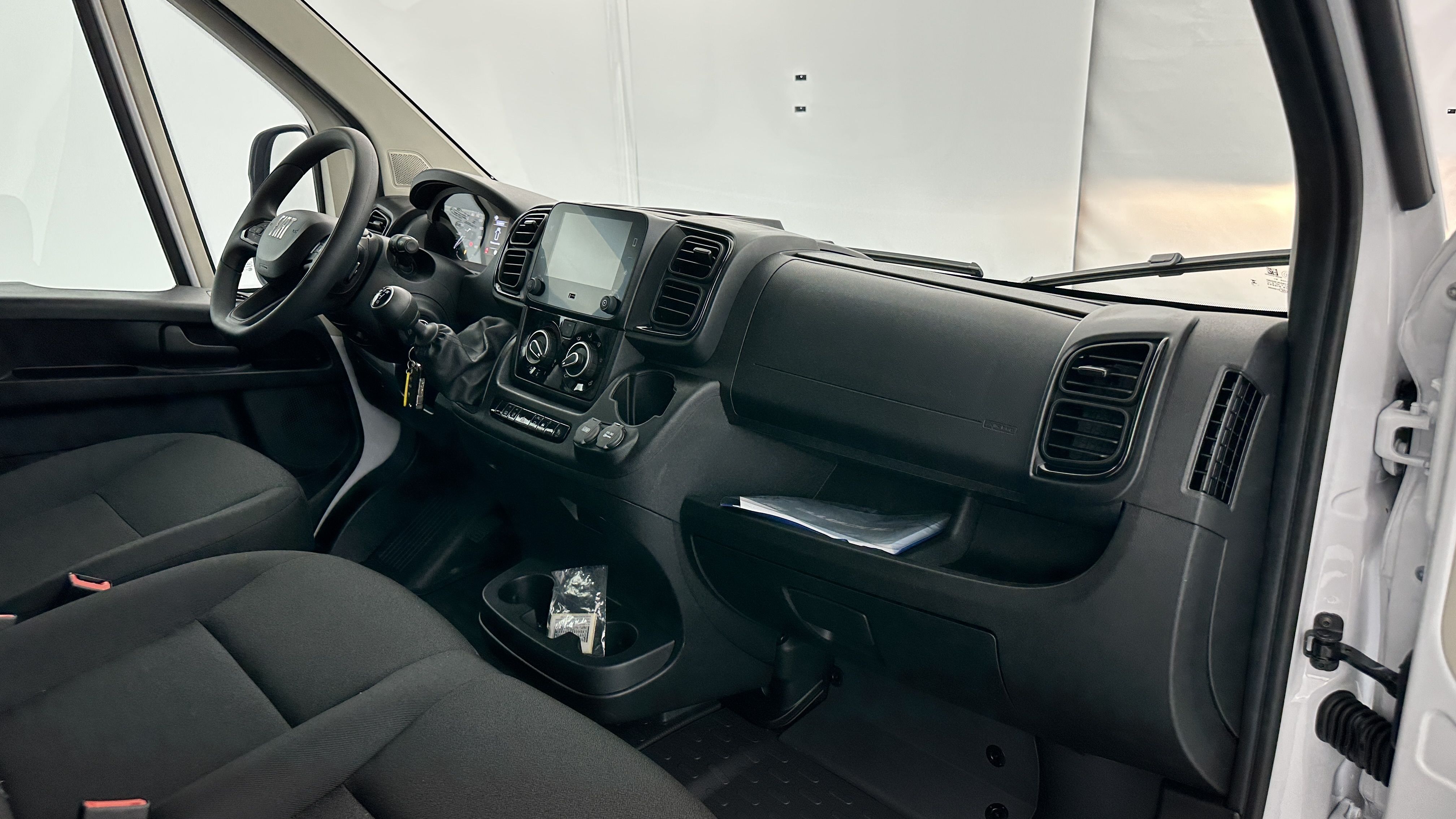 GLI00014758_p53 - FIAT - DUCATO - 2025 - photo 7