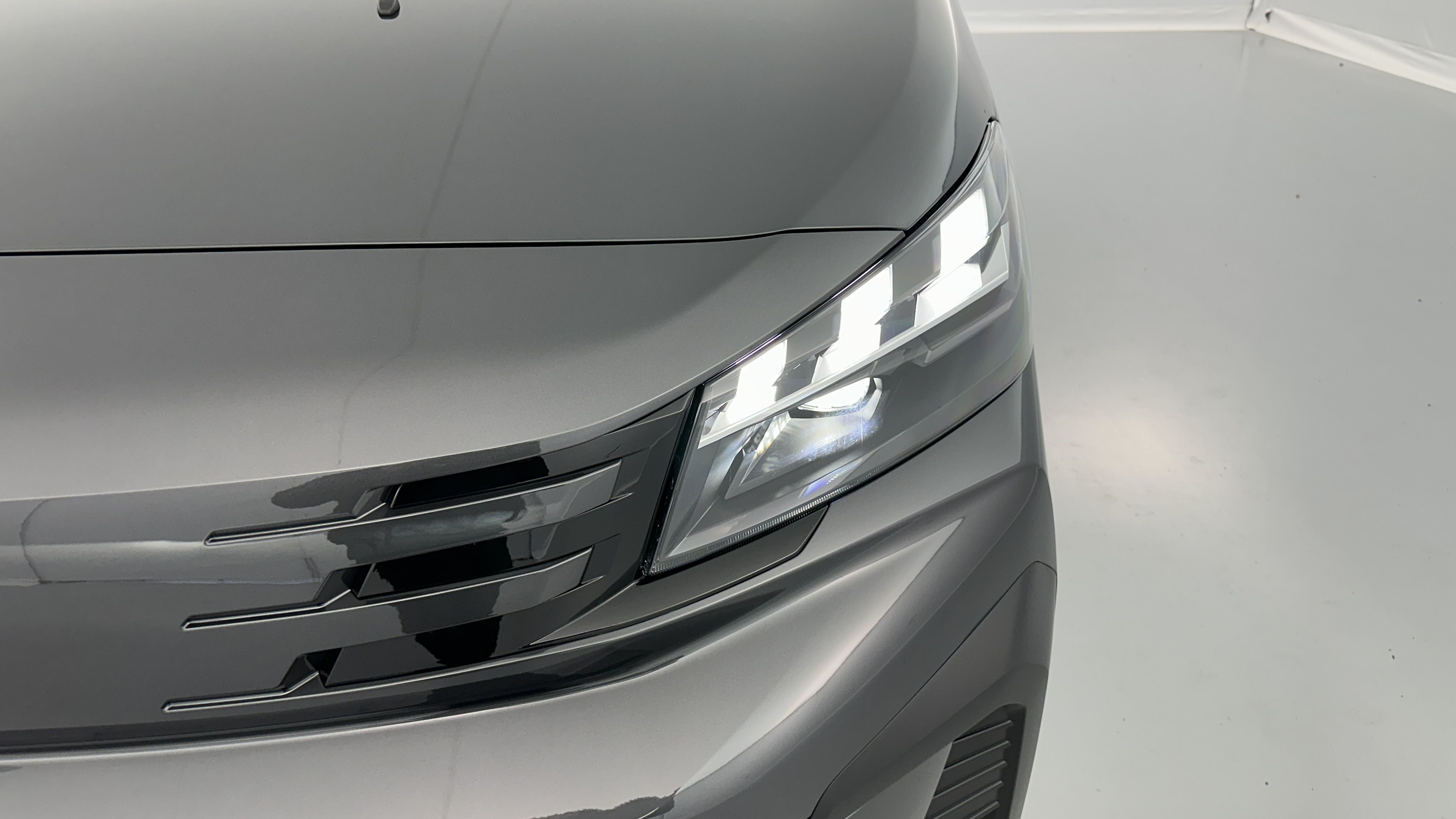 GLI00007636_p53 - PEUGEOT - EXPERT CA - 2025 - photo 19