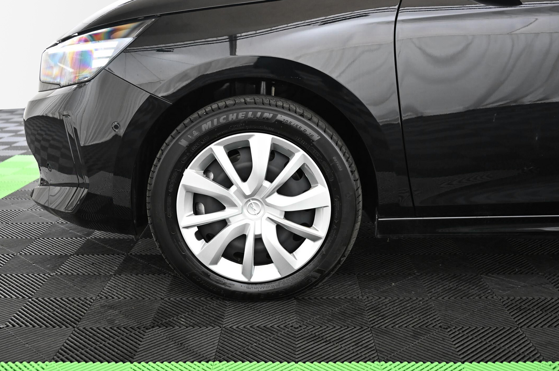 19068_p35 - OPEL - CORSA - 2024 - photo 9