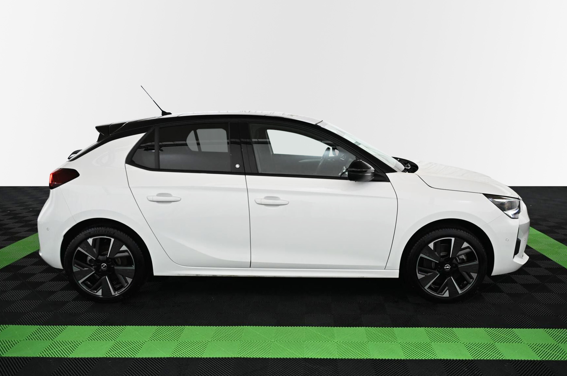 19207_p35 - OPEL - CORSA - 2023 - photo 7