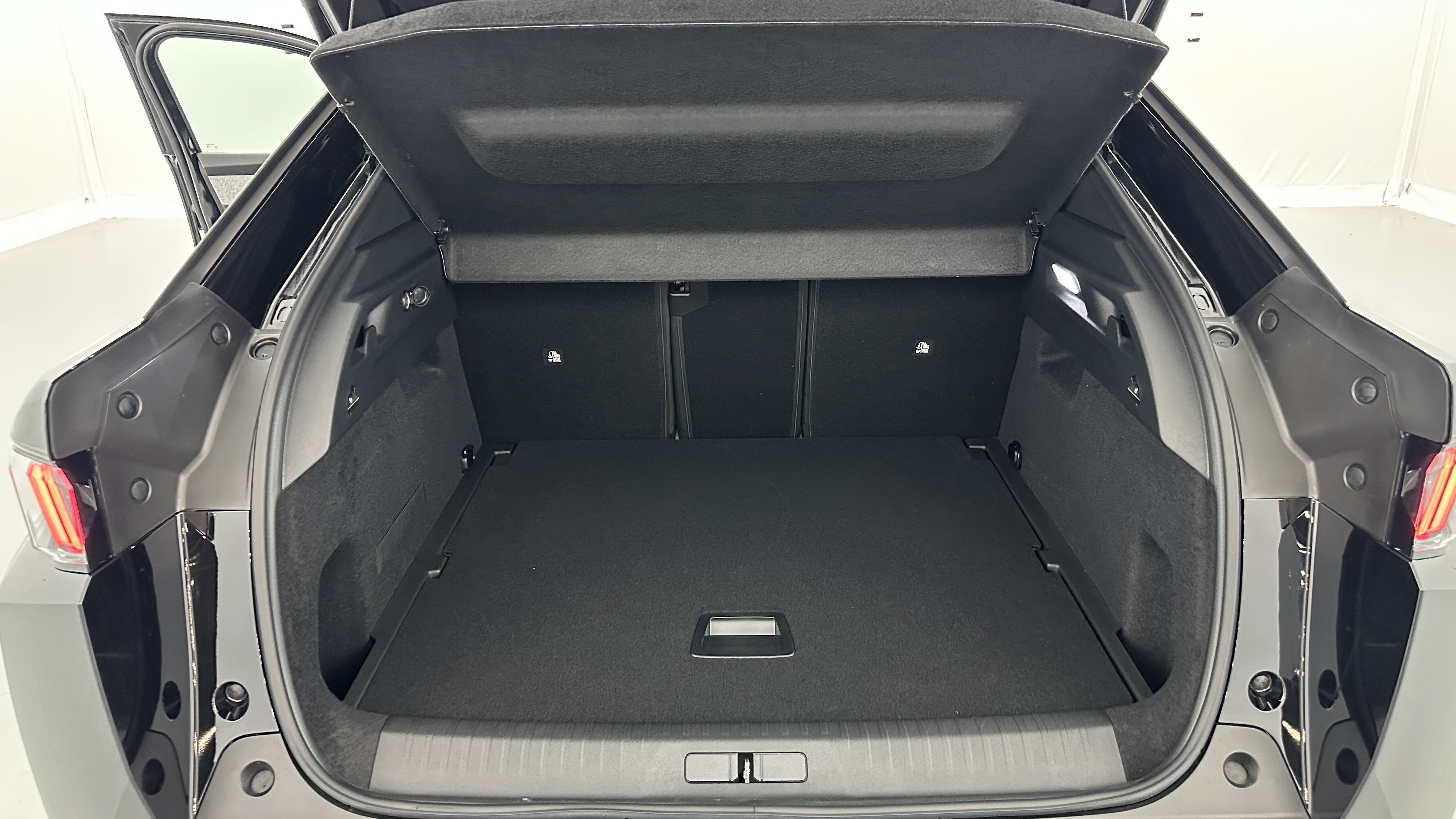 GLI00012566_p53 - PEUGEOT - 3008 - 2025 - photo 10