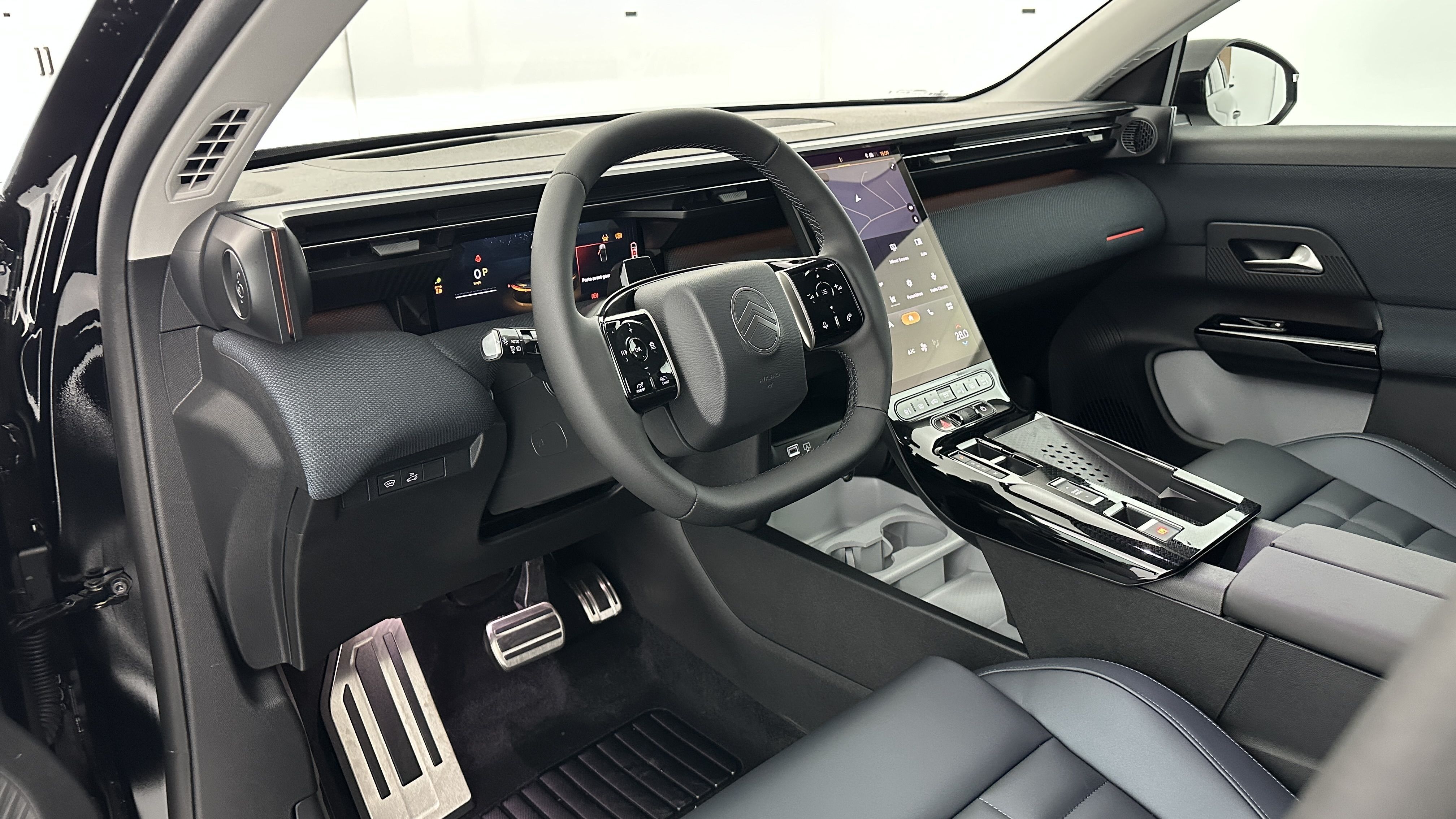 GLI00009942_p53 - CITROEN - C5 AIRCROSS - 2025 - photo 6