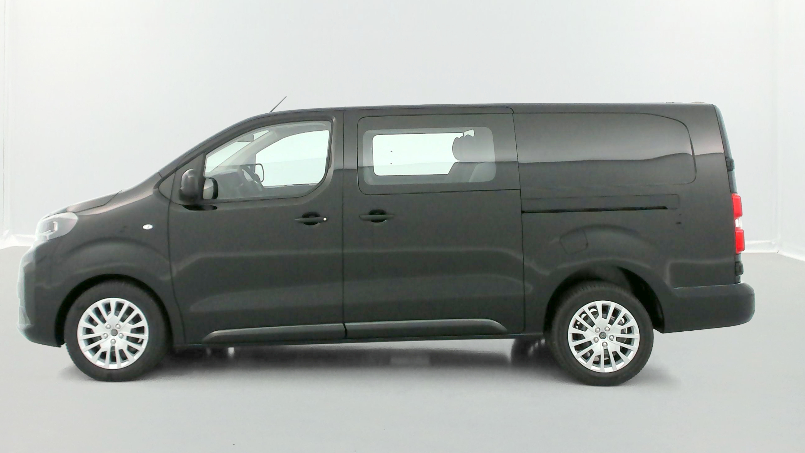 GLI00023169_p53 - PEUGEOT - EXPERT CA - 2025 - photo 4