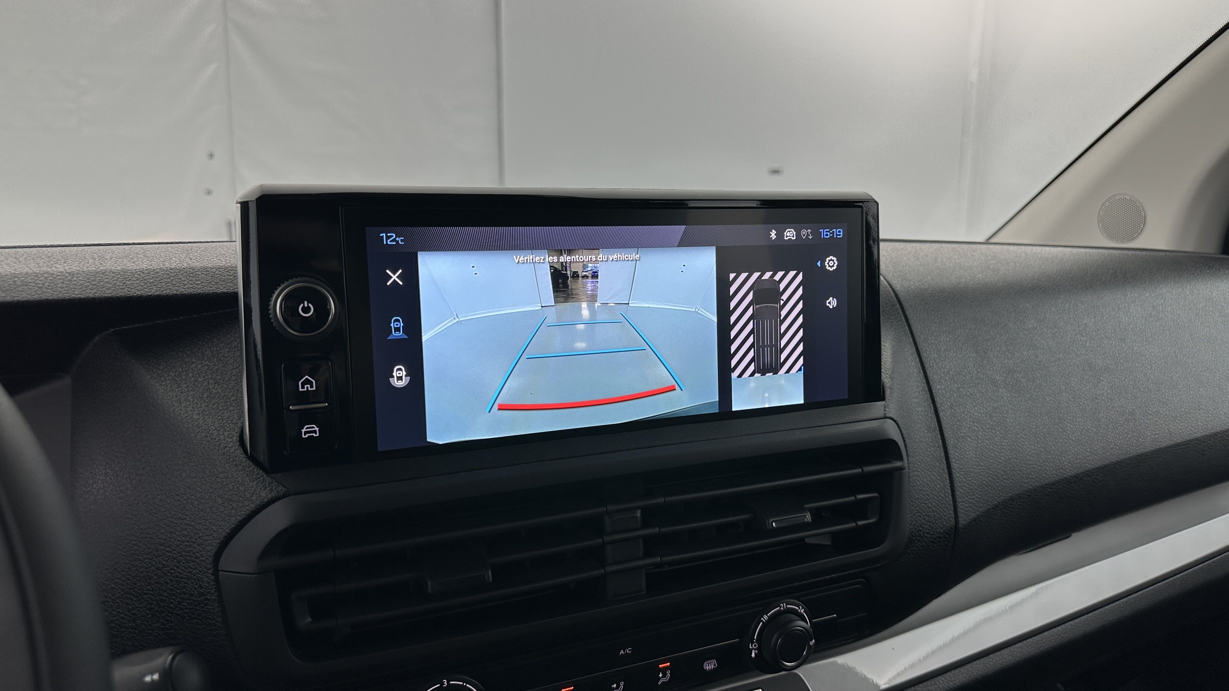 GLI00010631_p53 - PEUGEOT - EXPERT CA - 2025 - photo 15