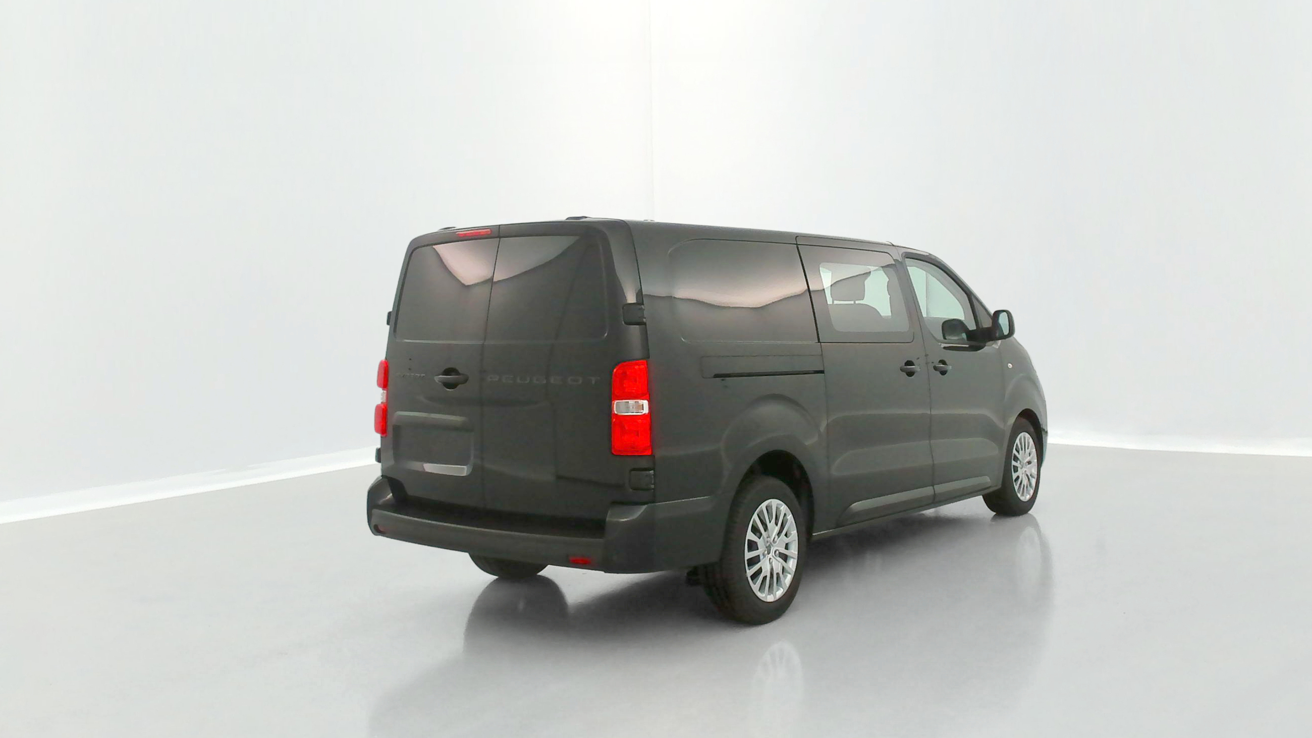 GLI00010631_p53 - PEUGEOT - EXPERT CA - 2025 - photo 18