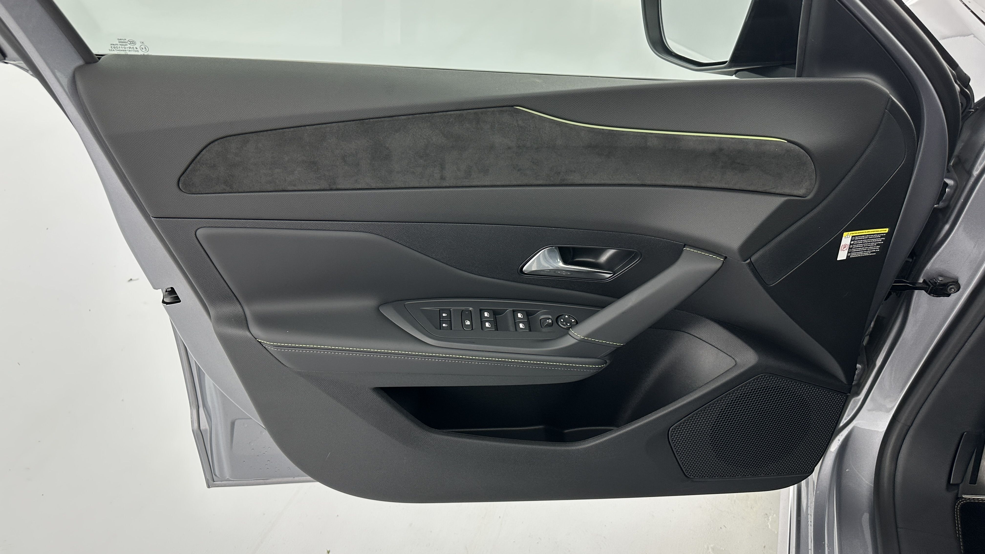 GLI00010345_p53 - PEUGEOT - 308 - 2025 - photo 13