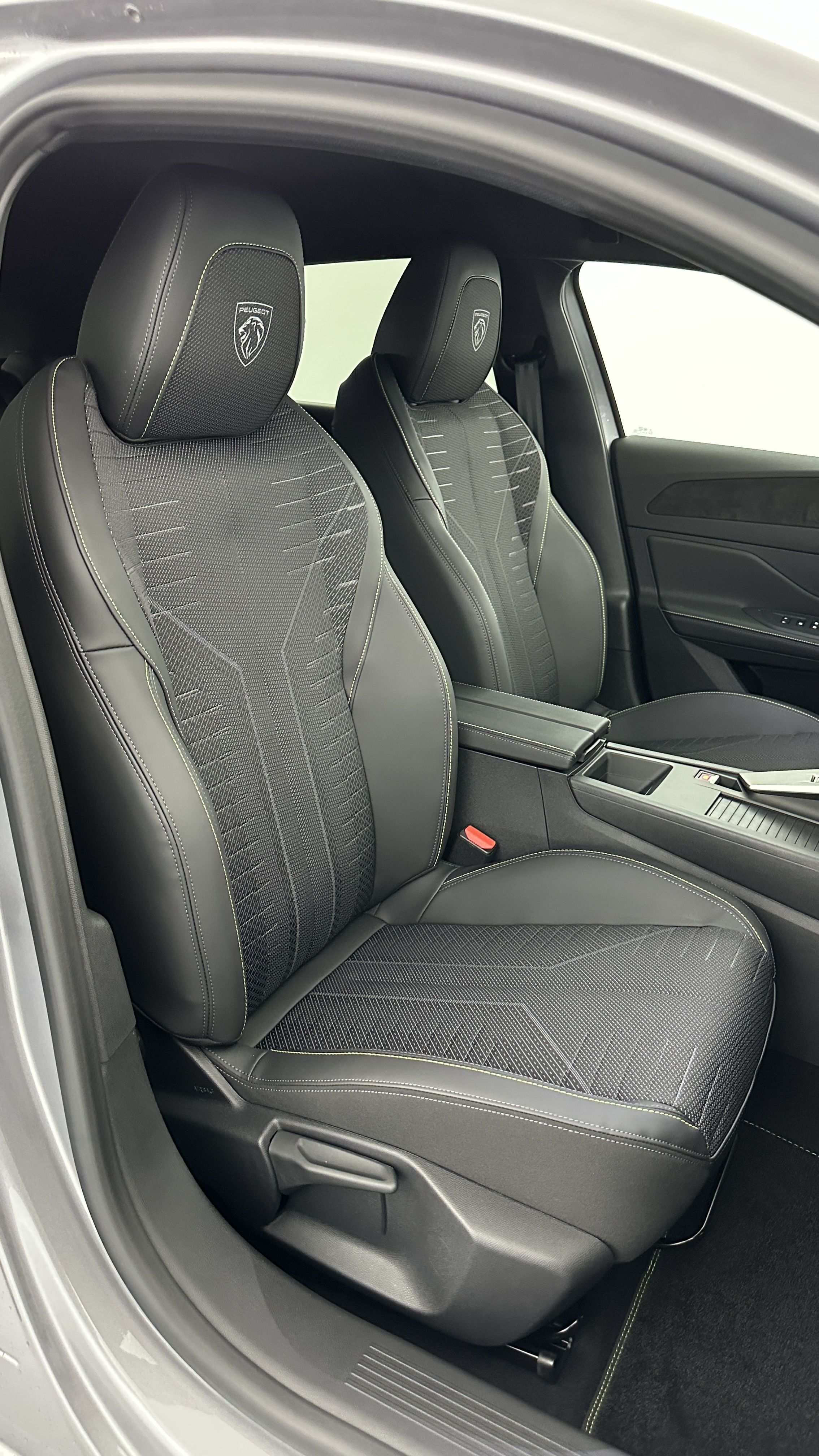 GLI00010344_p53 - PEUGEOT - 308 - 2026 - photo 18