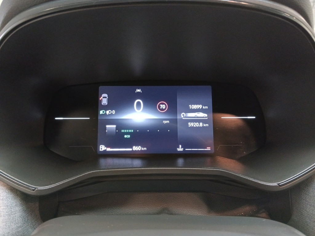 72540_p51 - RENAULT - CLIO - 2025 - photo 14