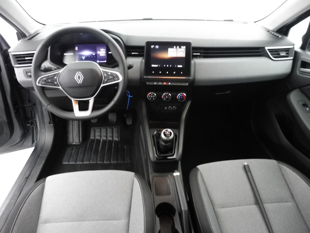 72418_p51 - RENAULT - CLIO - 2025 - photo 14