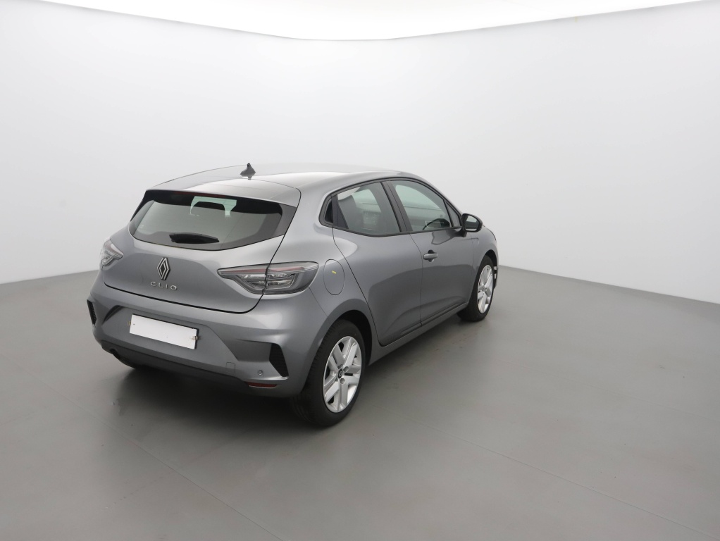 72420_p51 - RENAULT - CLIO - 2025 - photo 3