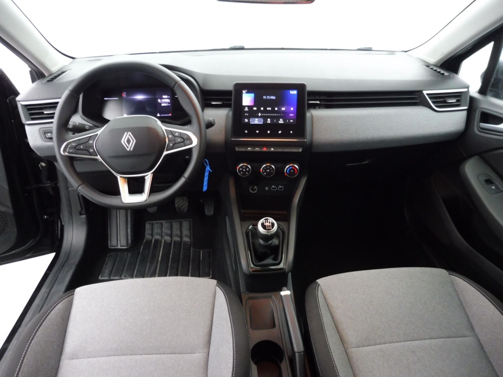 72443_p51 - RENAULT - CLIO - 2025 - photo 14