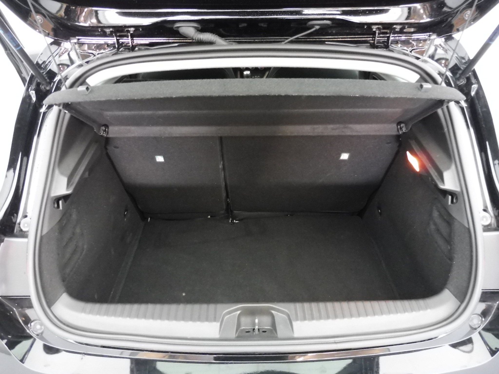 72552_p51 - RENAULT - CLIO - 2025 - photo 9