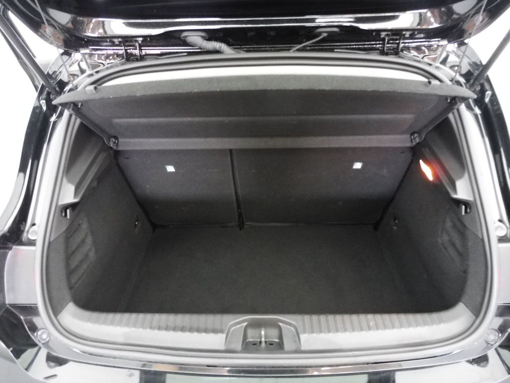 72557_p51 - RENAULT - CLIO - 2025 - photo 9