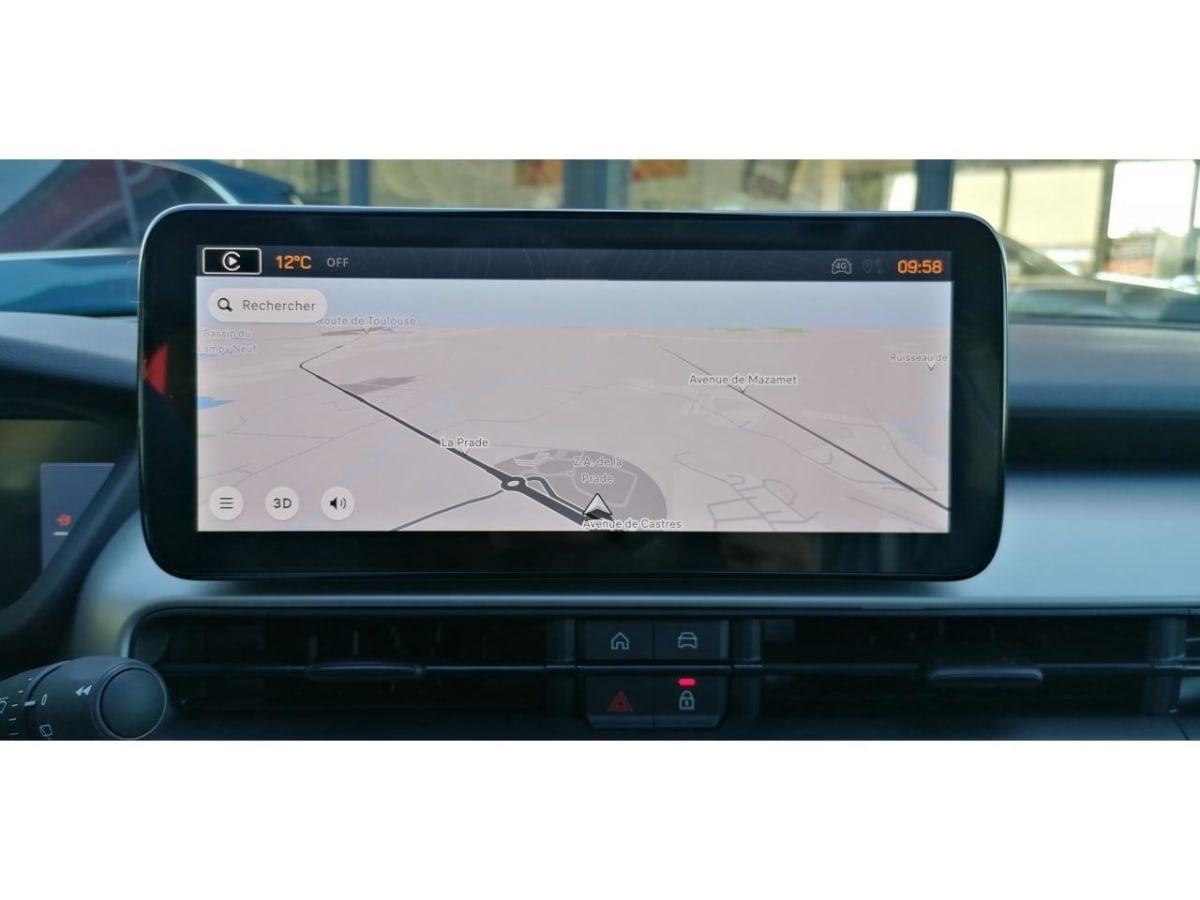 376356_p2 - JEEP - AVENGER - 2026 - photo 10