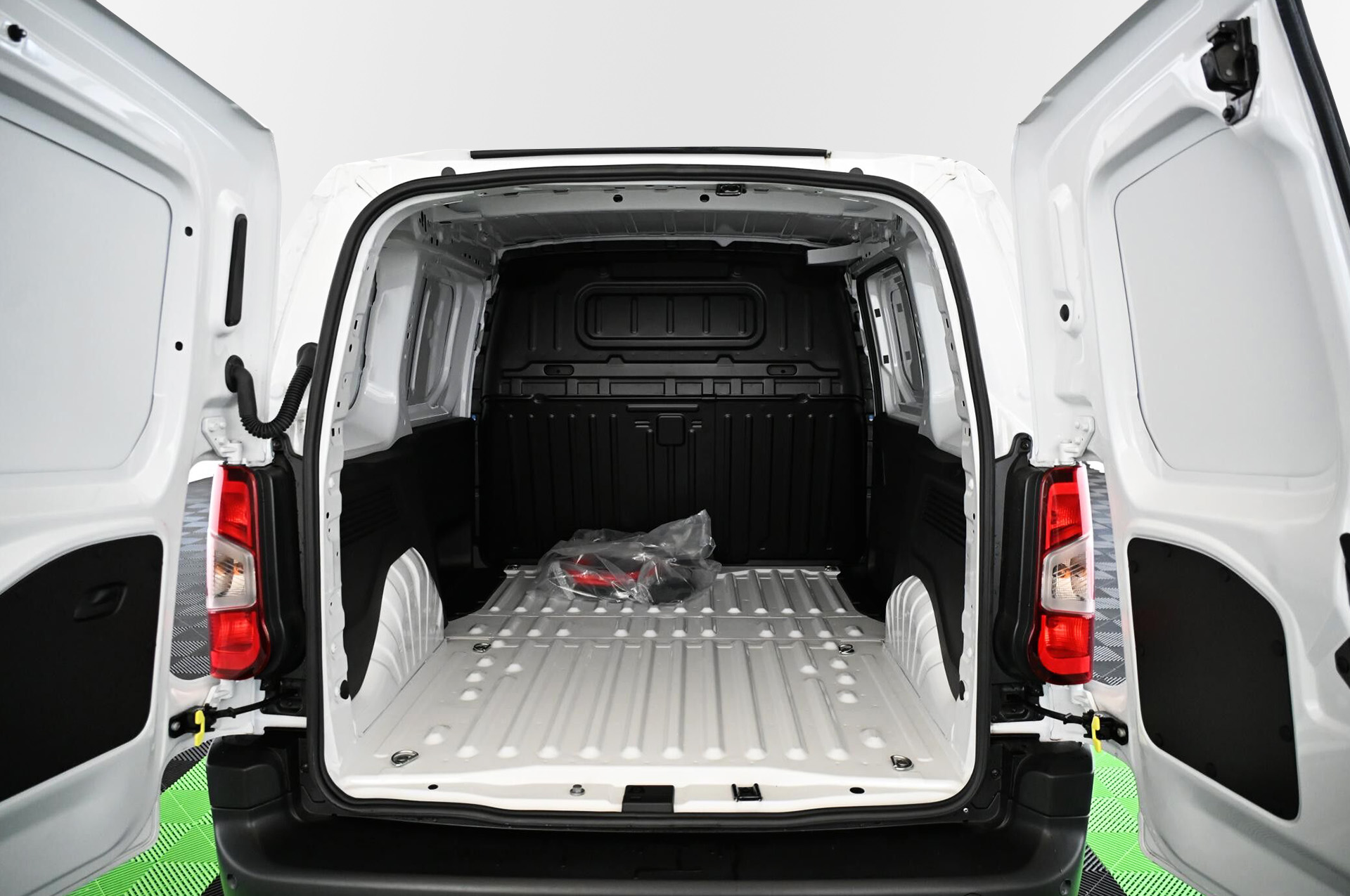 18906_p35 - CITROEN - BERLINGO - 2024 - photo 33