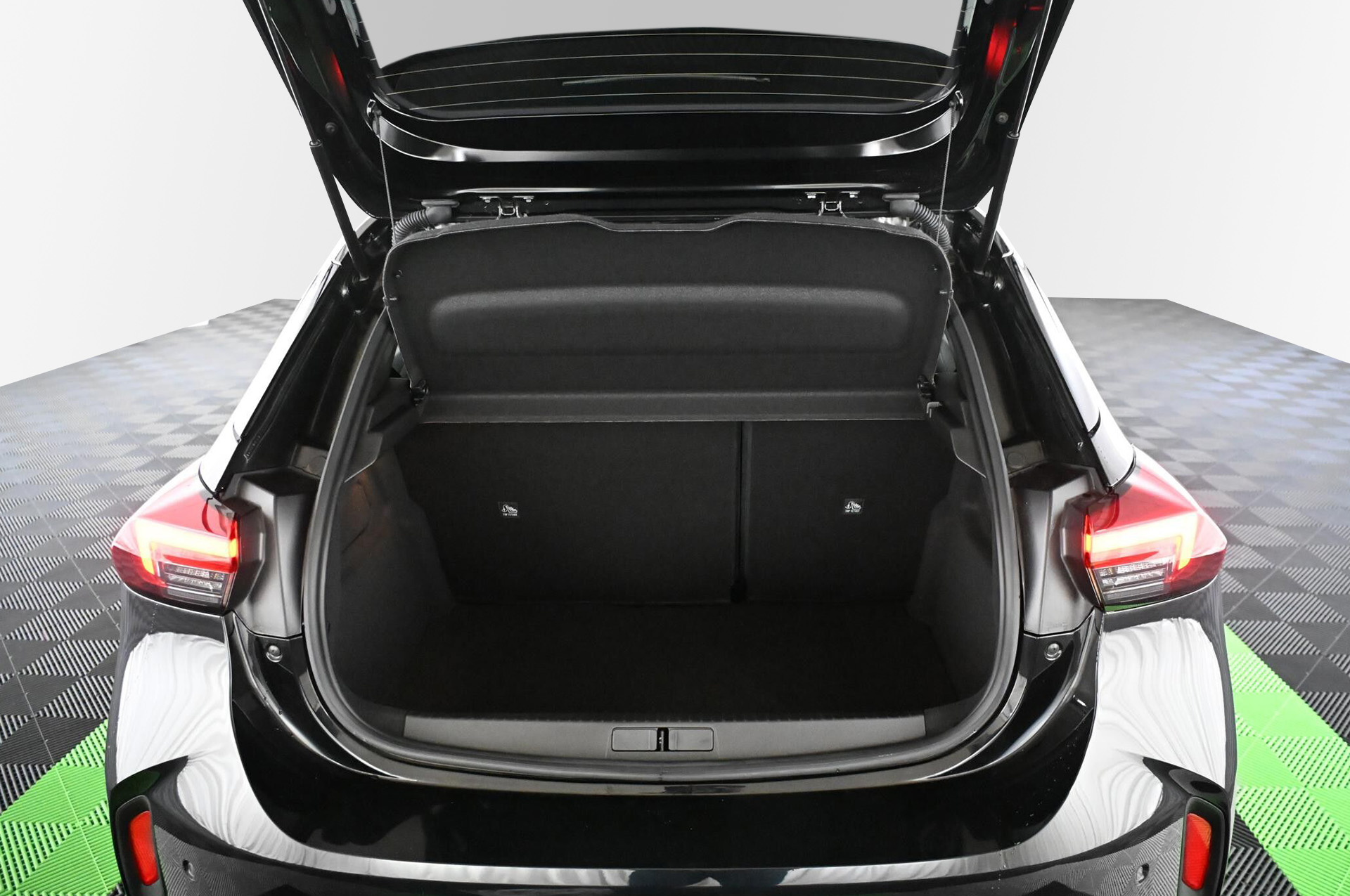 19091_p35 - OPEL - CORSA - 2023 - photo 37