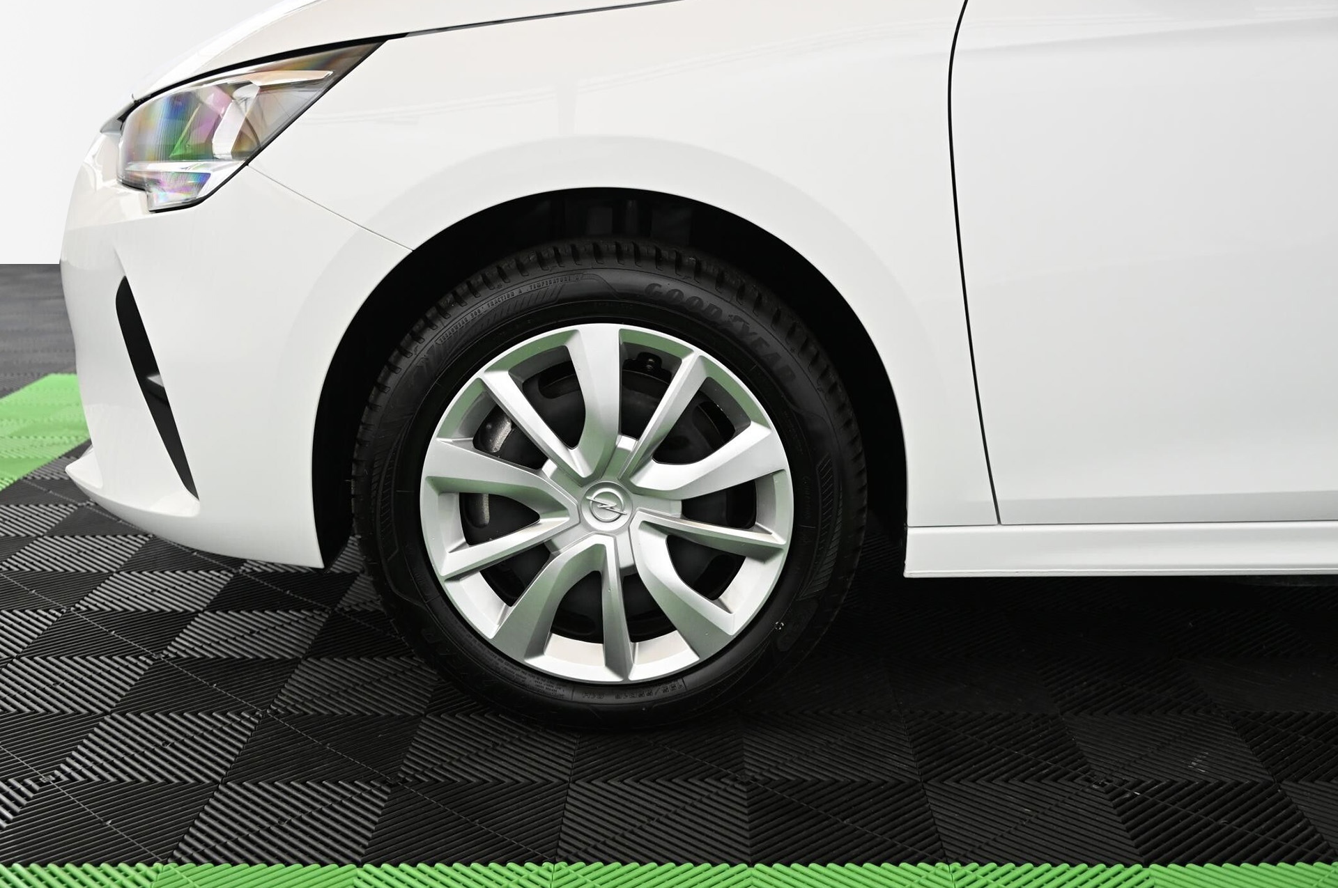 19046_p35 - OPEL - CORSA - 2023 - photo 9