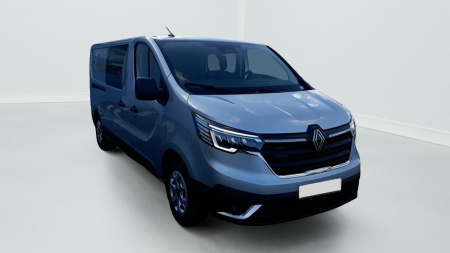 381349_p2 - RENAULT - TRAFIC - 2025