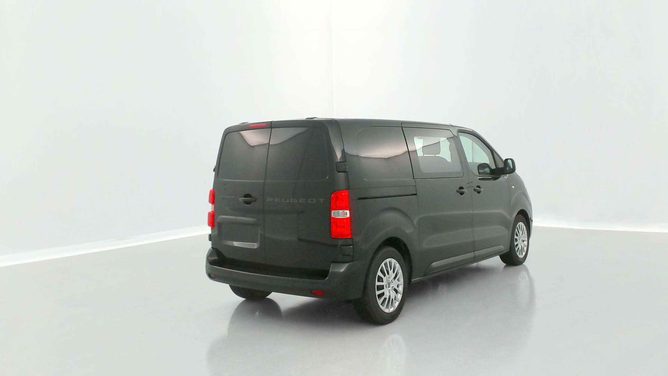 GLI00010257_p53 - PEUGEOT - EXPERT CA - 2025 - photo 18