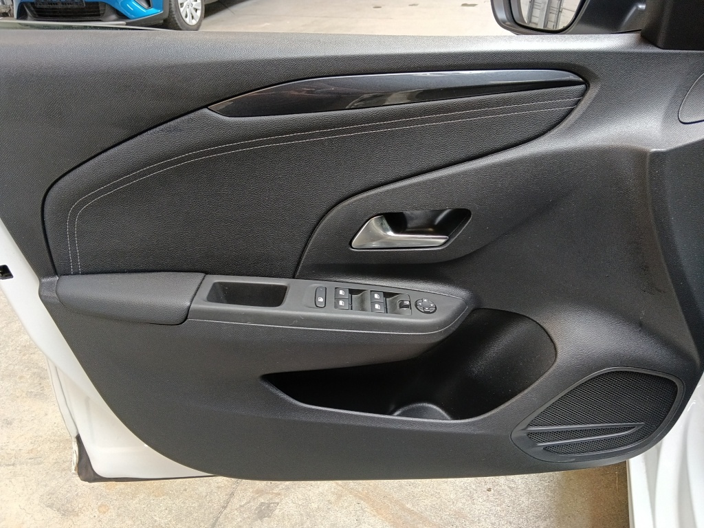 73766_p51 - OPEL - CORSA - 2024 - photo 11