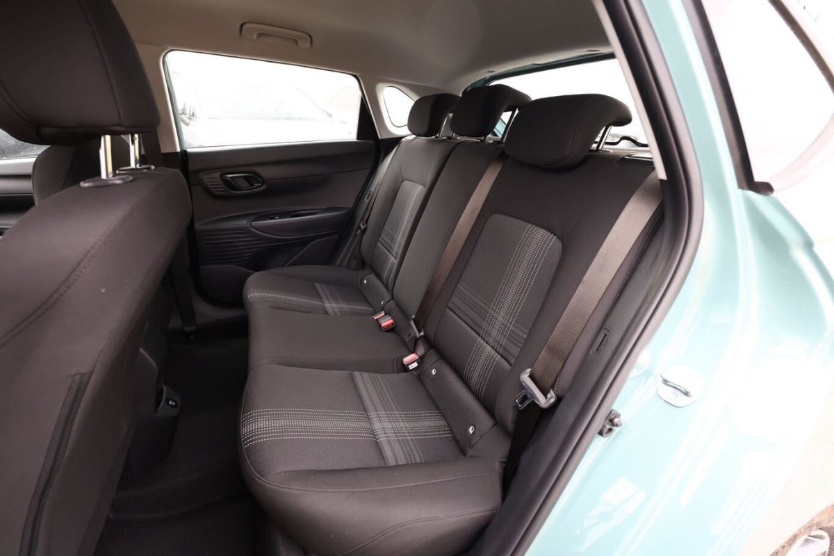 380825_p2 - HYUNDAI - I 20 - 2026 - photo 9