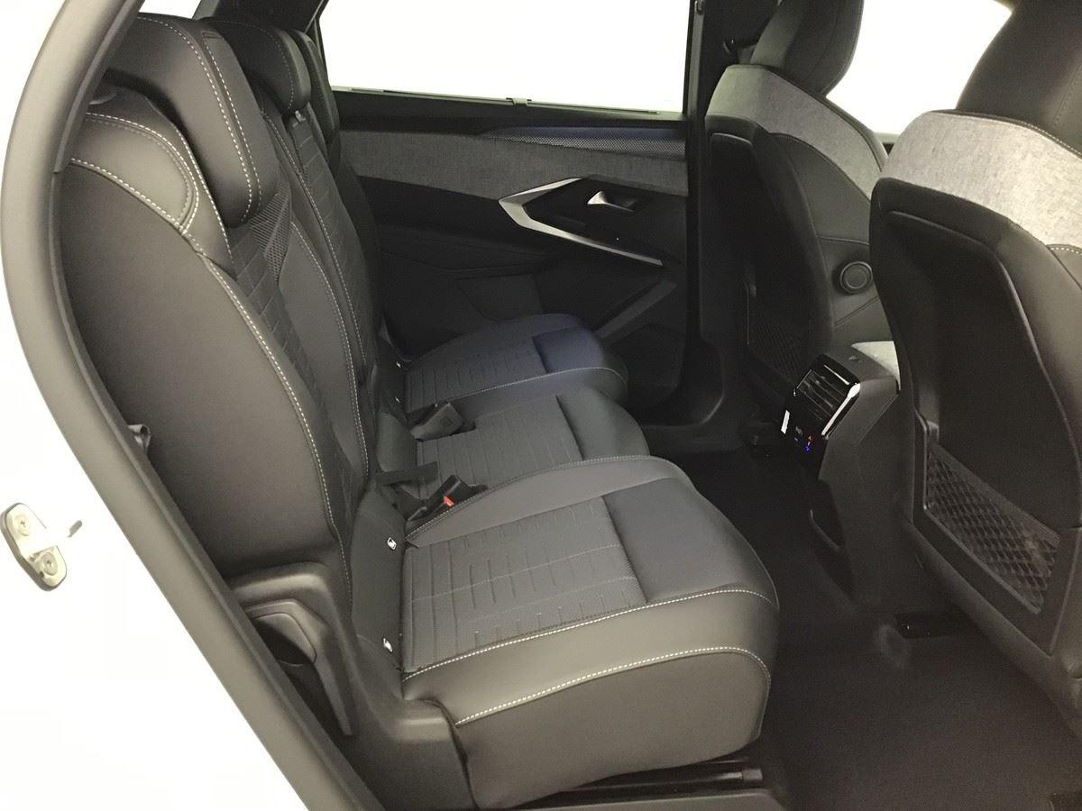380984_p2 - PEUGEOT - 5008 - 2026 - photo 7