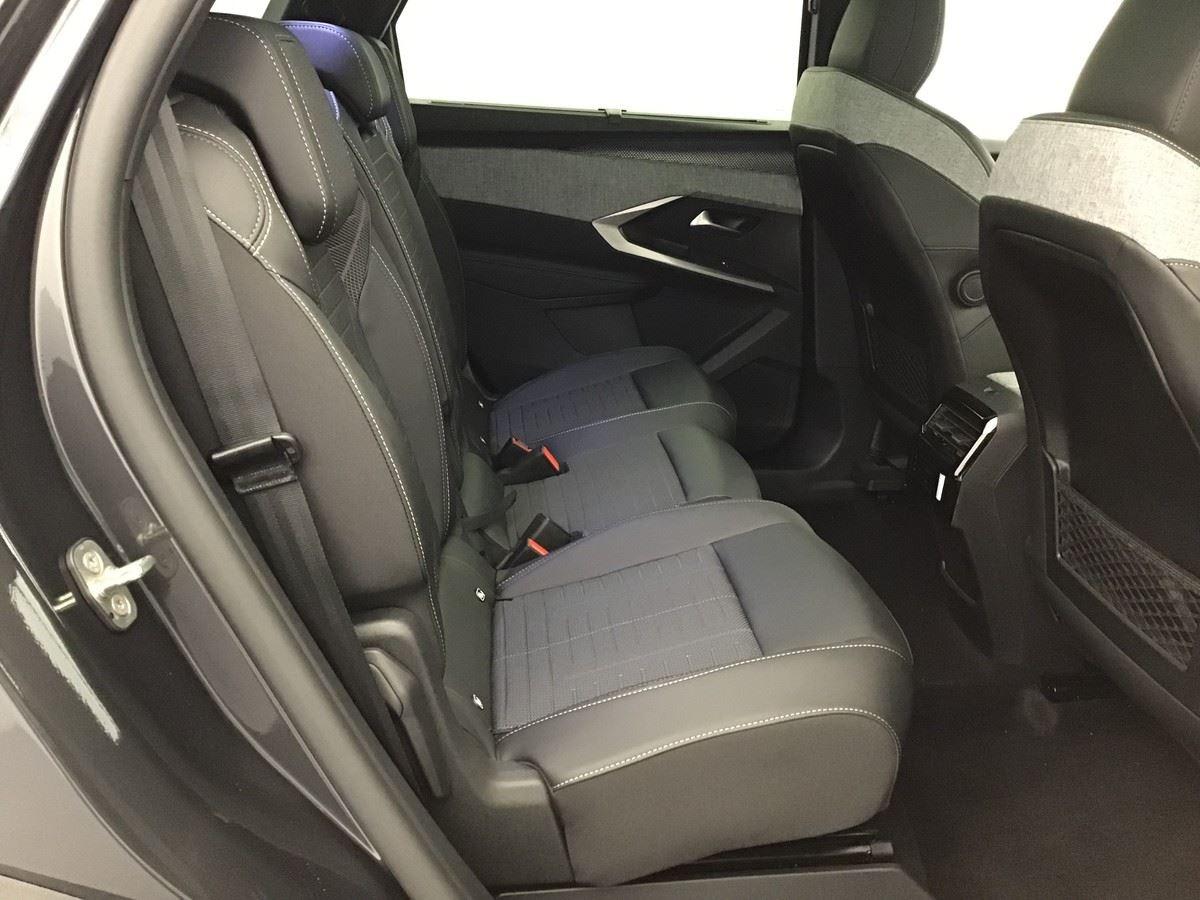 380971_p2 - PEUGEOT - 5008 - 2026 - photo 7