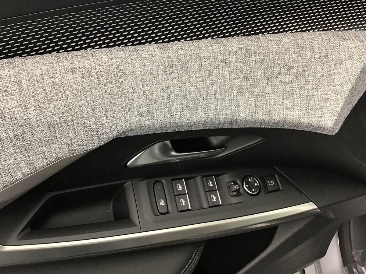 380976_p2 - PEUGEOT - 5008 - 2026 - photo 9