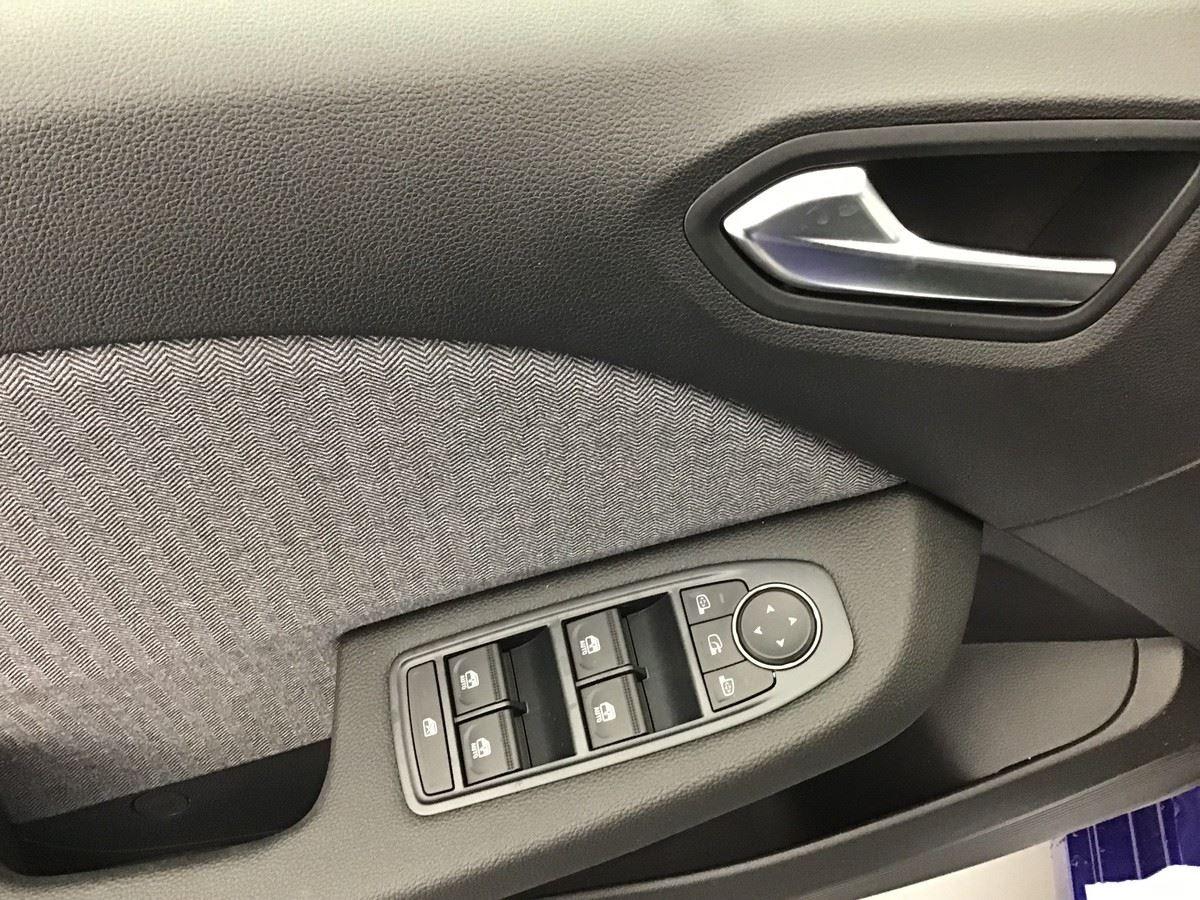 380961_p2 - RENAULT - CLIO 5 - 2026 - photo 9