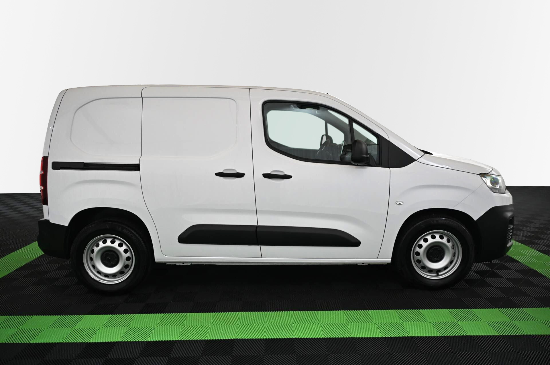 18893_p35 - CITROEN - BERLINGO - 2024 - photo 7