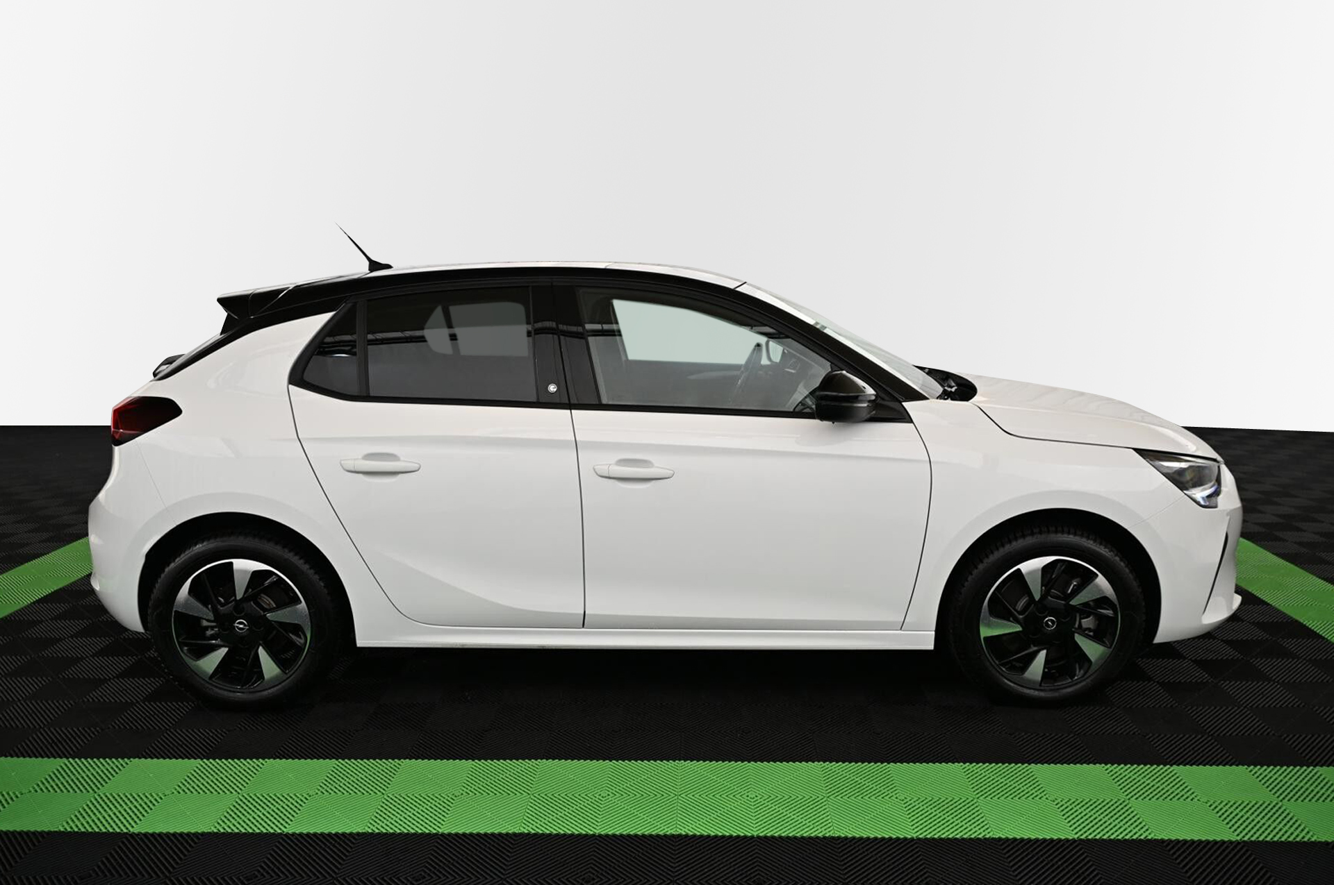 19077_p35 - OPEL - CORSA - 2023 - photo 7