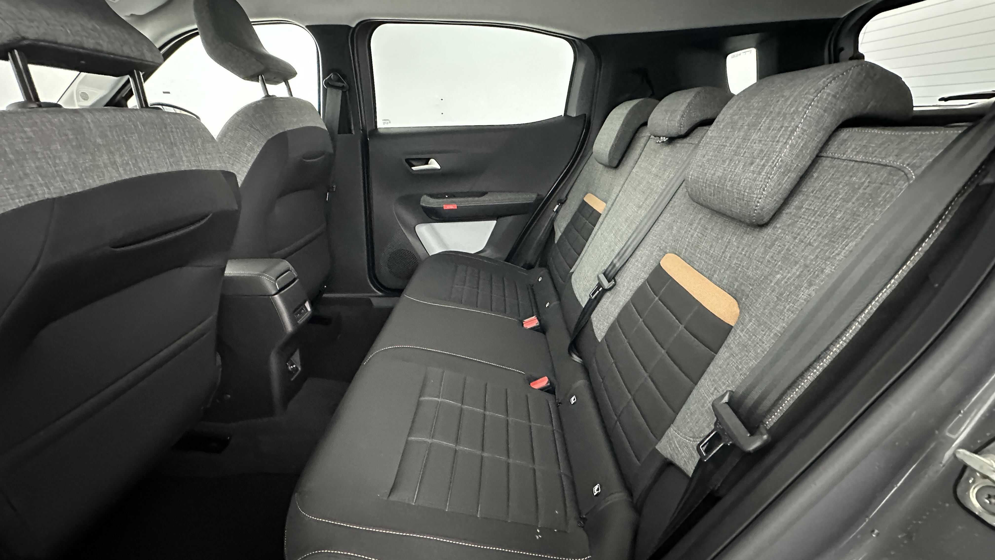 GLI00025767_p53 - CITROEN - C3 AIRCROSS - 2025 - photo 9