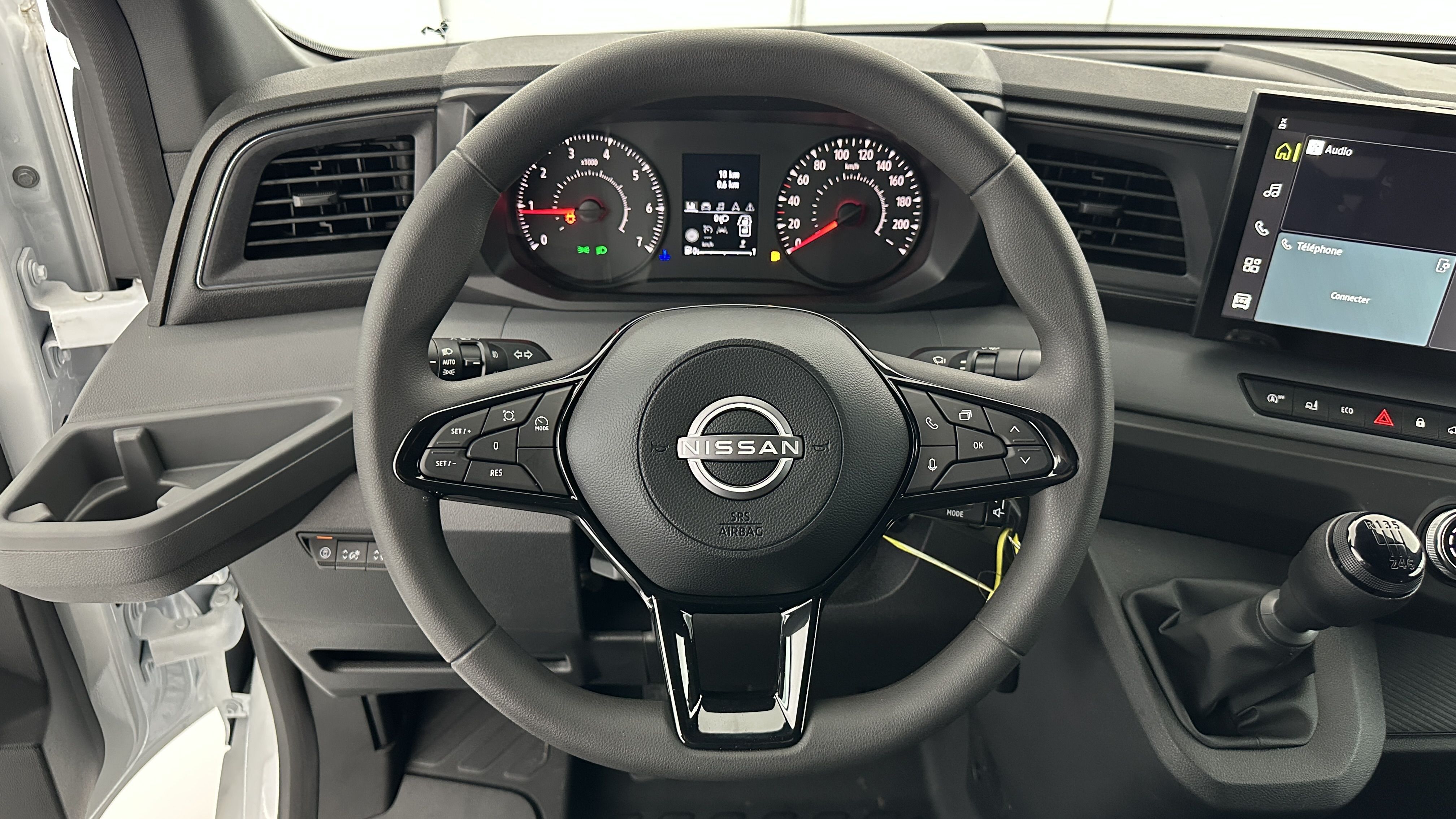 GLI00011037_p53 - NISSAN - INTERSTAR - 2025 - photo 11