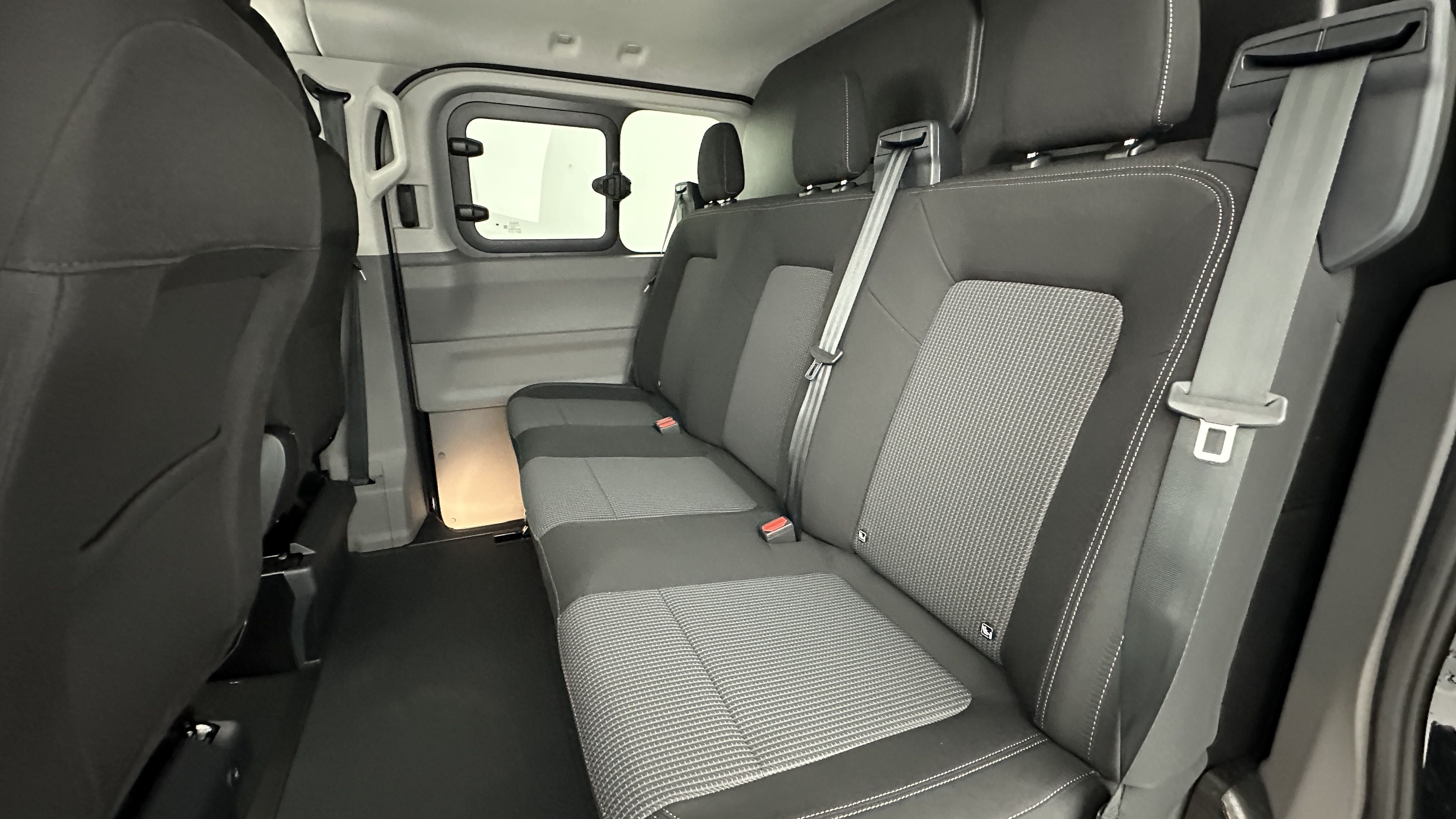 GLI00026516_p53 - VOLKSWAGEN - TRANSPORTER PROCAB - 2026 - photo 8