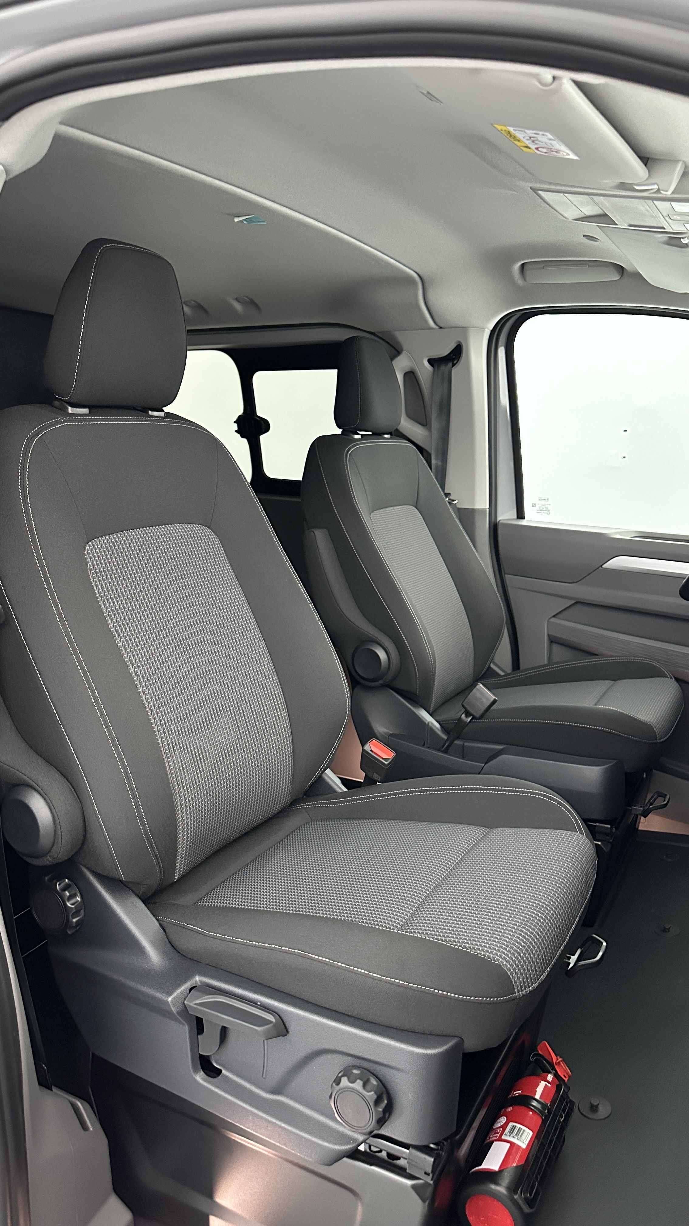 GLI00026514_p53 - VOLKSWAGEN - TRANSPORTER PROCAB - 2026 - photo 14