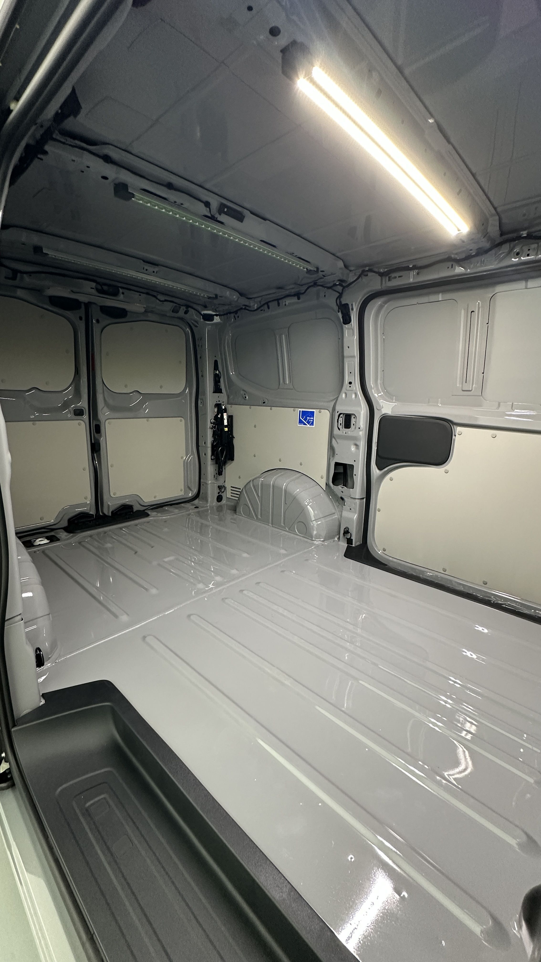 GLI00024048_p53 - VOLKSWAGEN - TRANSPORTER - 2026 - photo 8