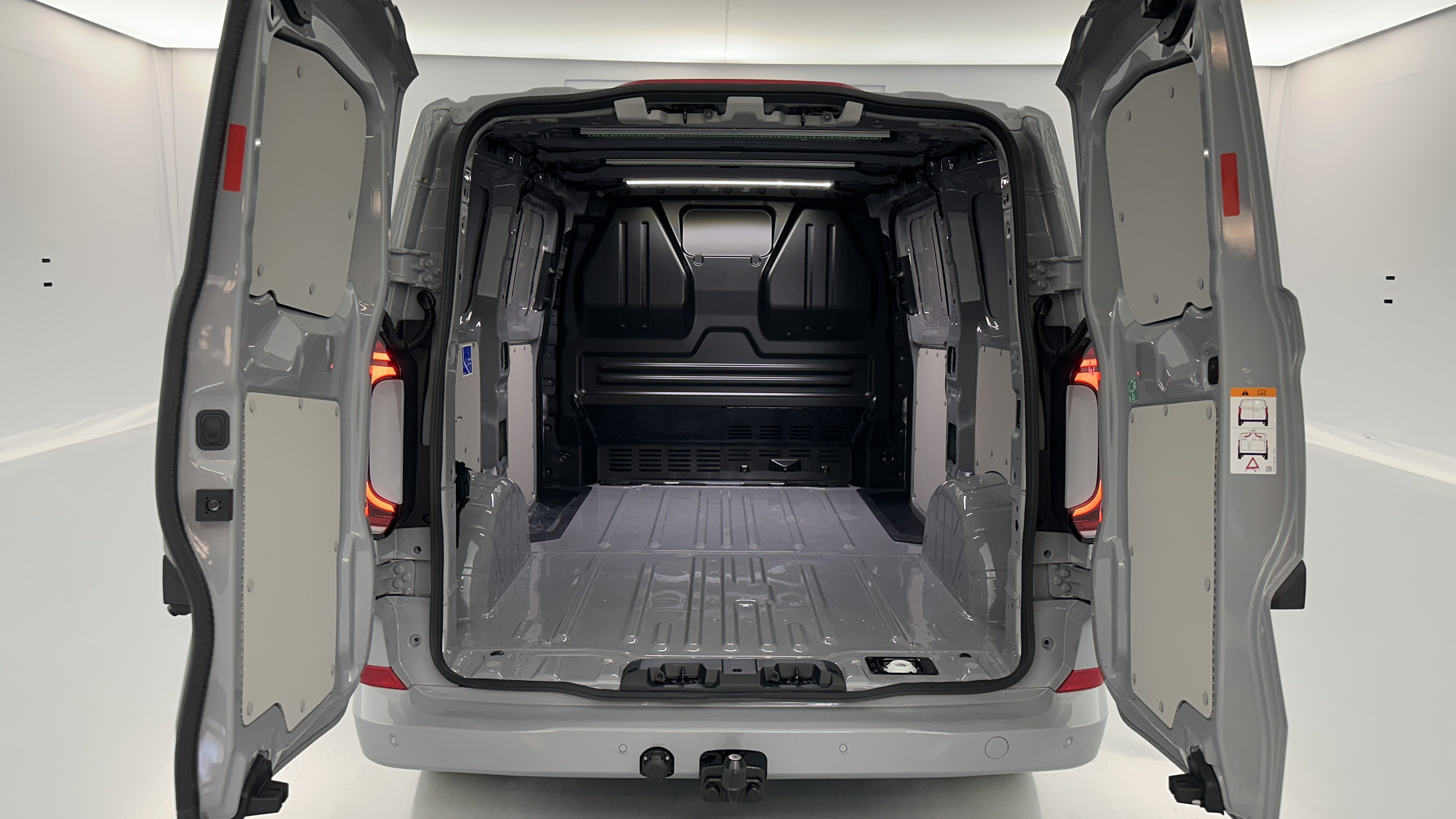 GLI00024048_p53 - VOLKSWAGEN - TRANSPORTER - 2026 - photo 9