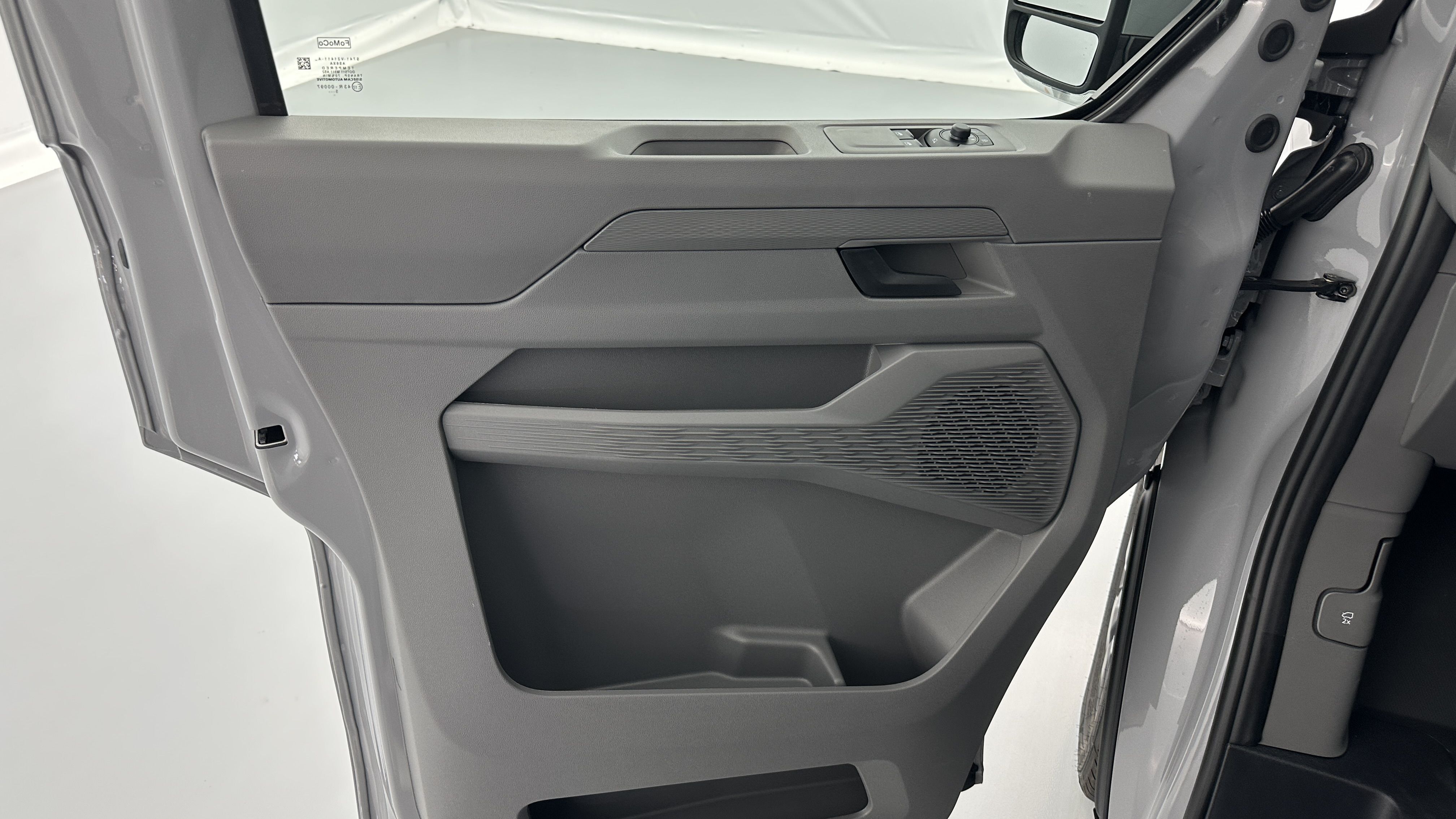 GLI00024048_p53 - VOLKSWAGEN - TRANSPORTER - 2026 - photo 11