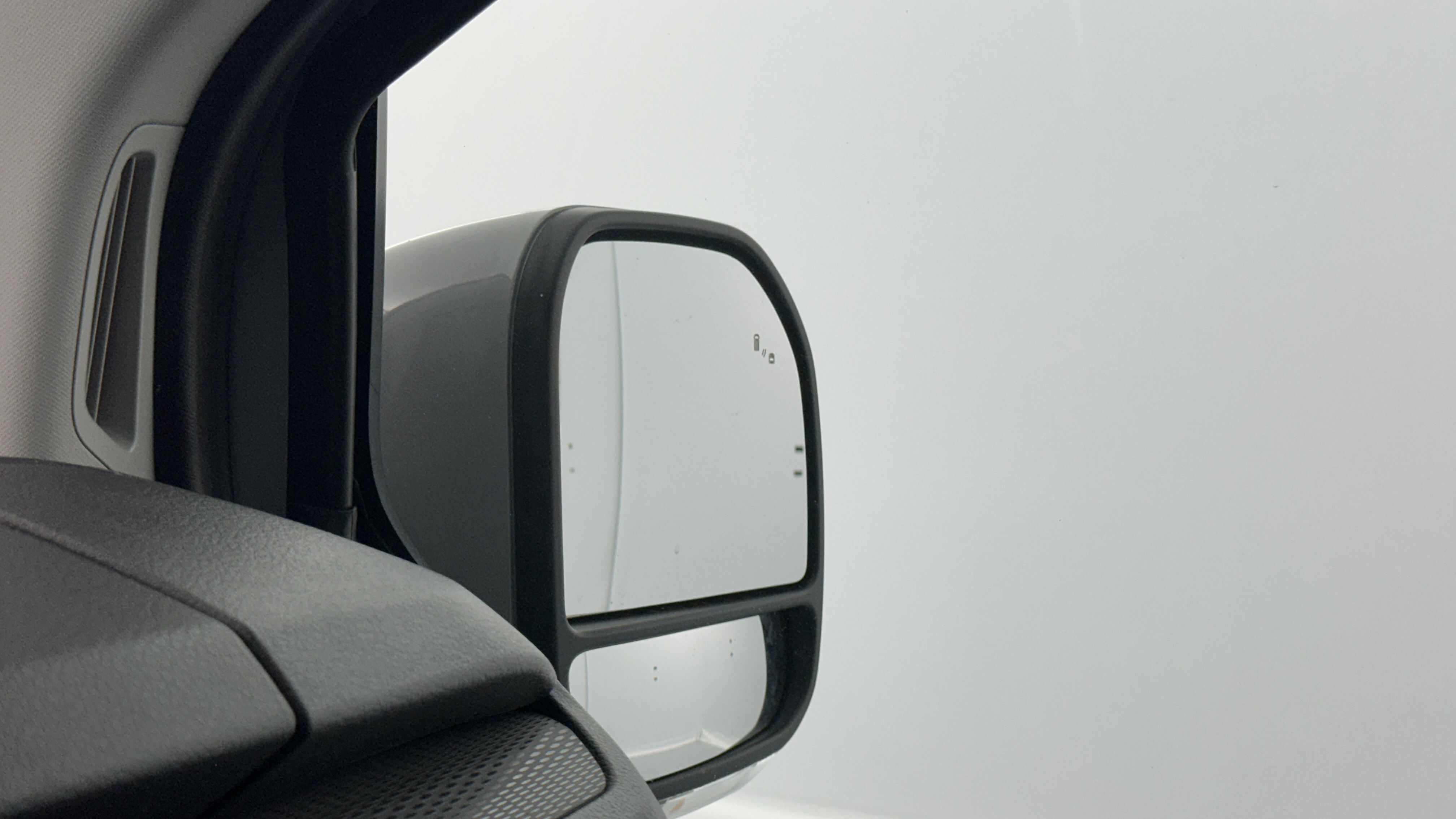 GLI00024048_p53 - VOLKSWAGEN - TRANSPORTER - 2026 - photo 17