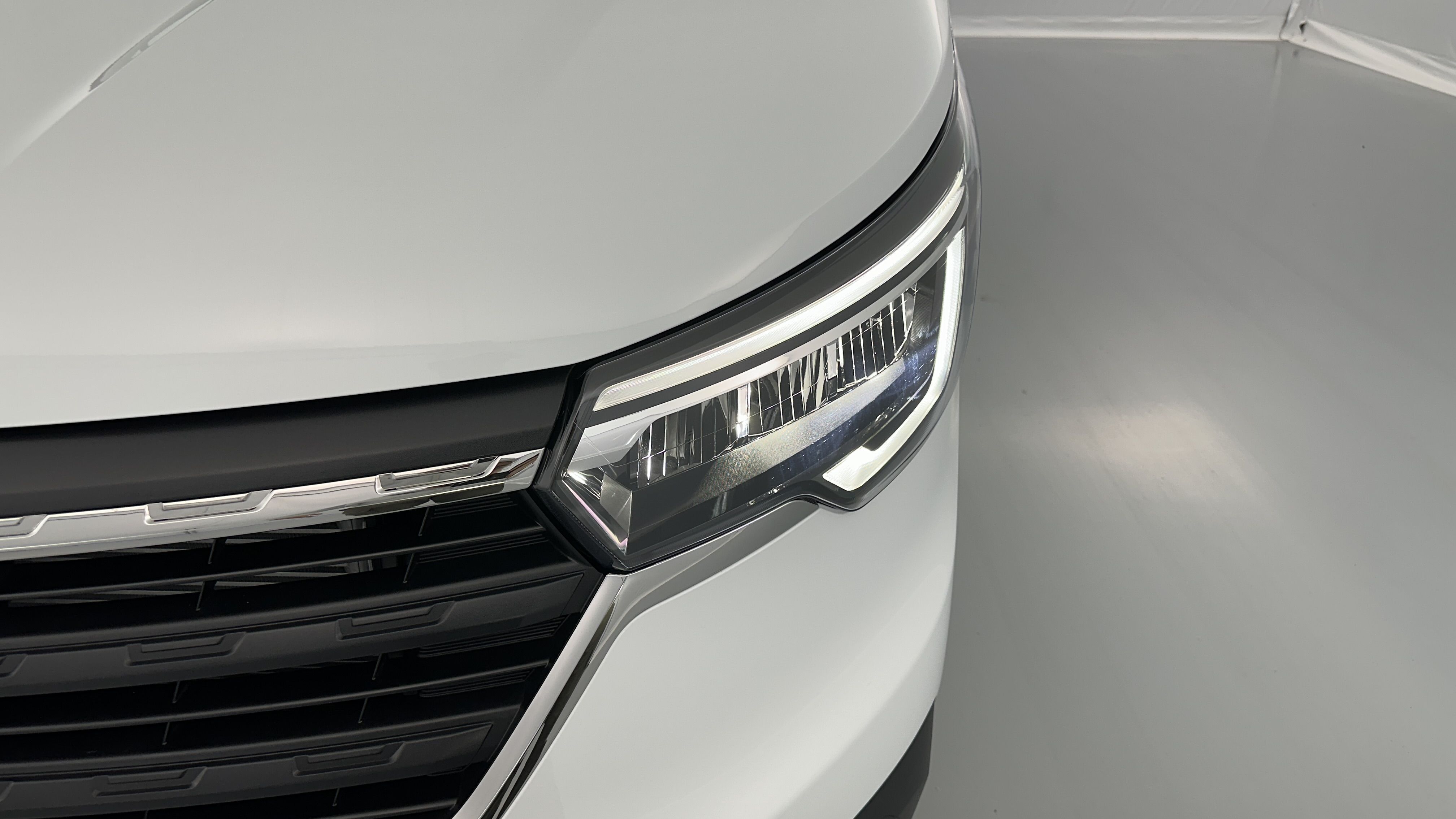 GLI00026306_p53 - RENAULT - TRAFIC - 2025 - photo 13