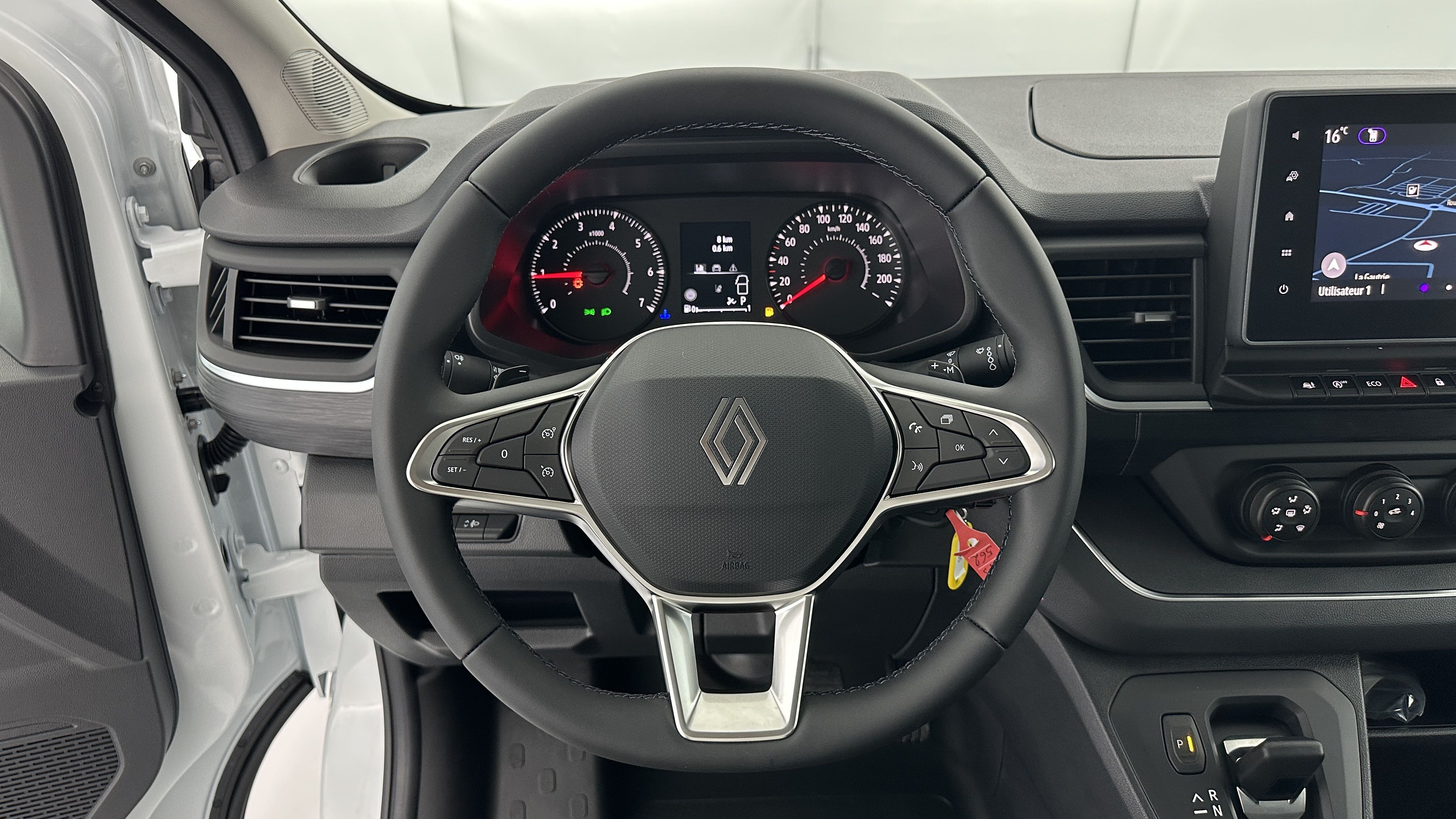 GLI00026311_p53 - RENAULT - TRAFIC - 2025 - photo 6