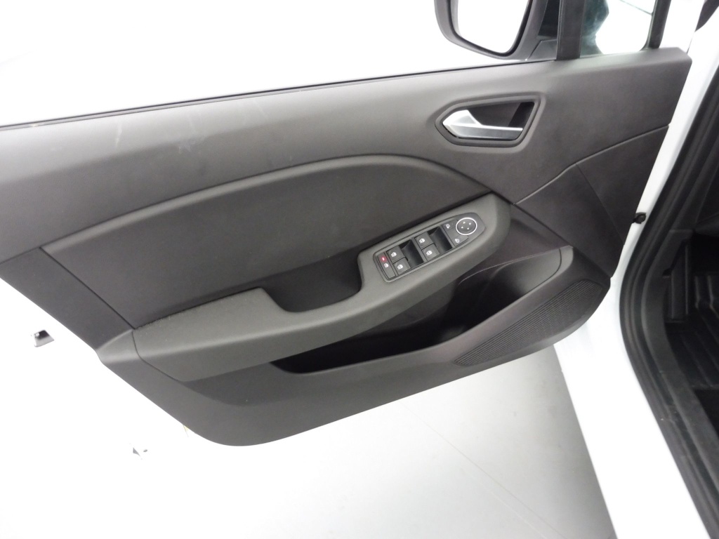 71343_p51 - RENAULT - CLIO - 2025 - photo 15