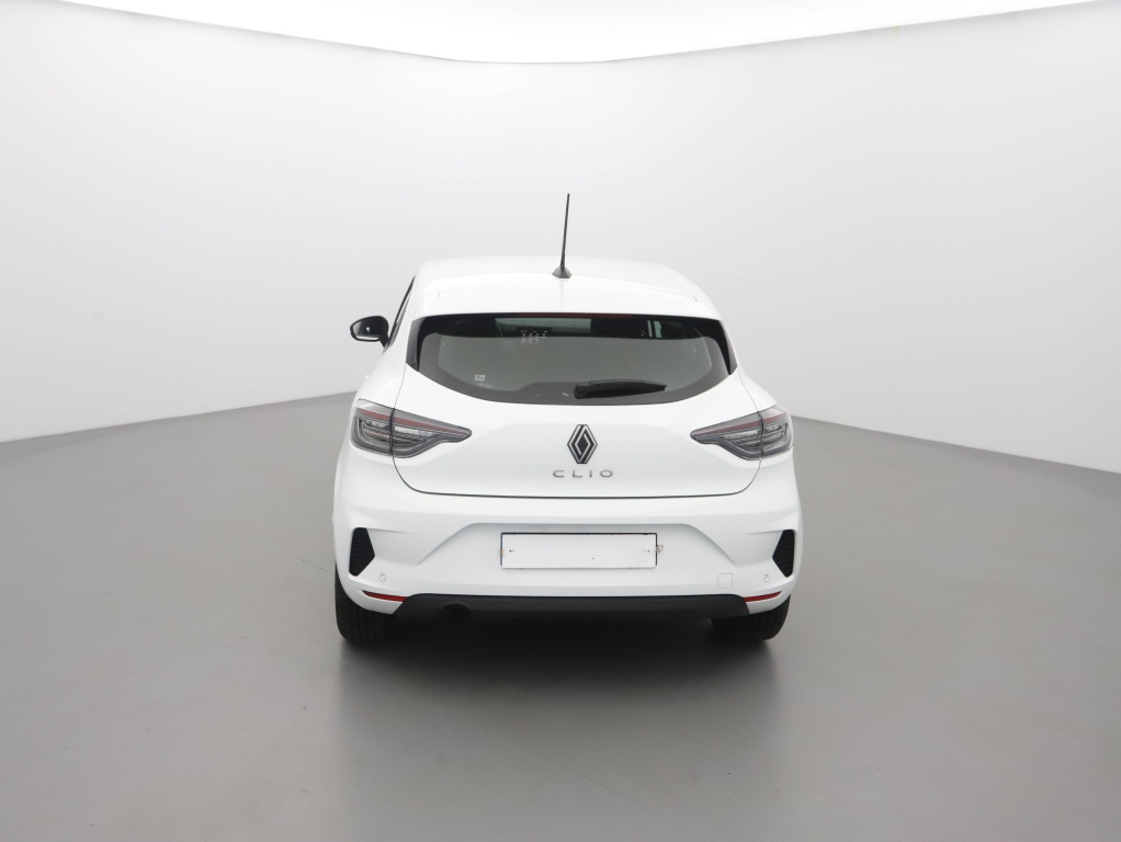 71343_p51 - RENAULT - CLIO - 2025 - photo 4