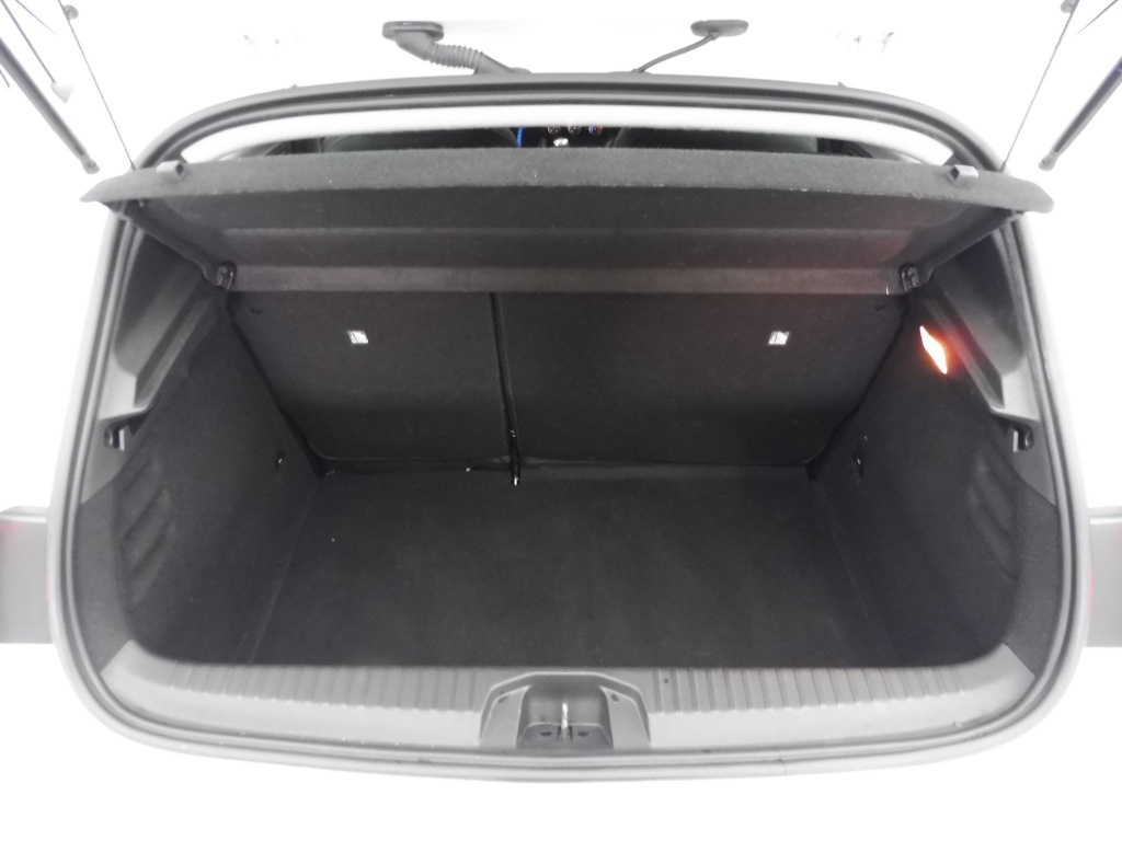 71343_p51 - RENAULT - CLIO - 2025 - photo 9