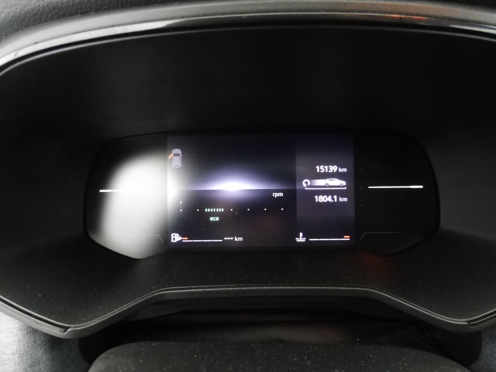 71349_p51 - RENAULT - CLIO - 2025 - photo 8