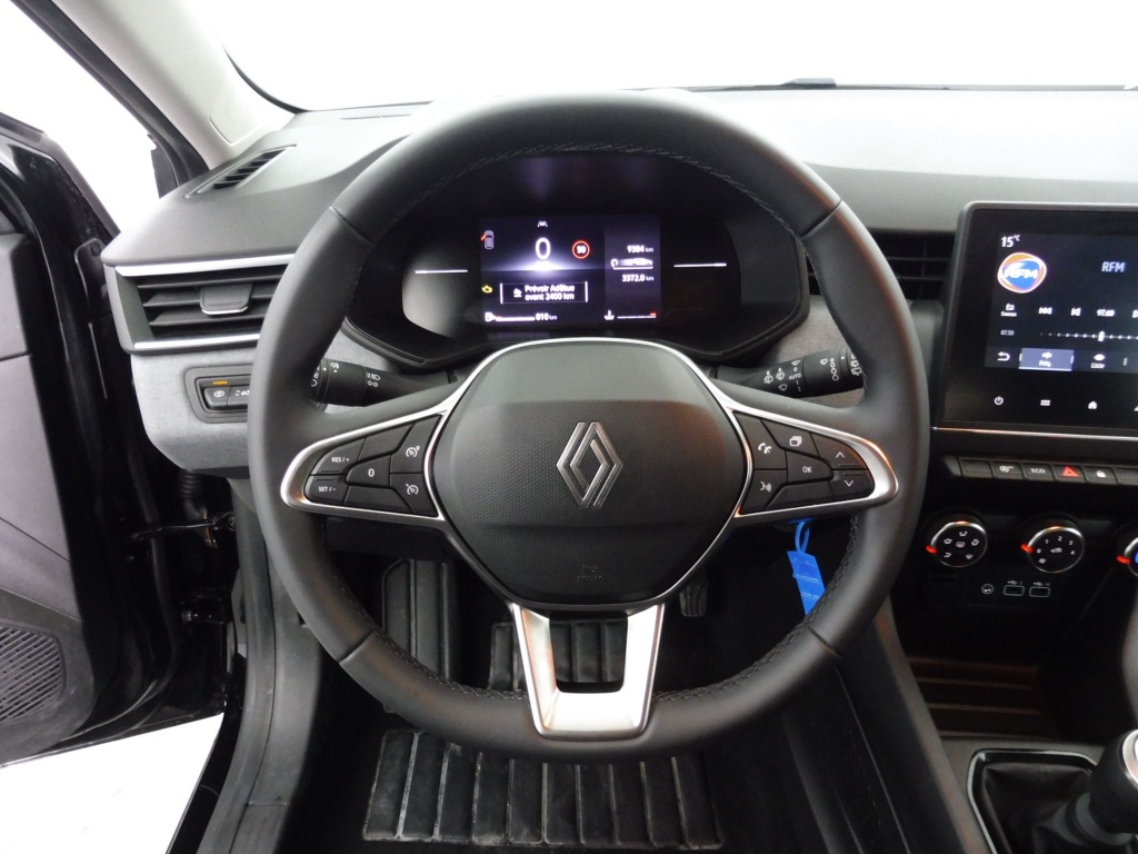 72413_p51 - RENAULT - CLIO - 2025 - photo 14