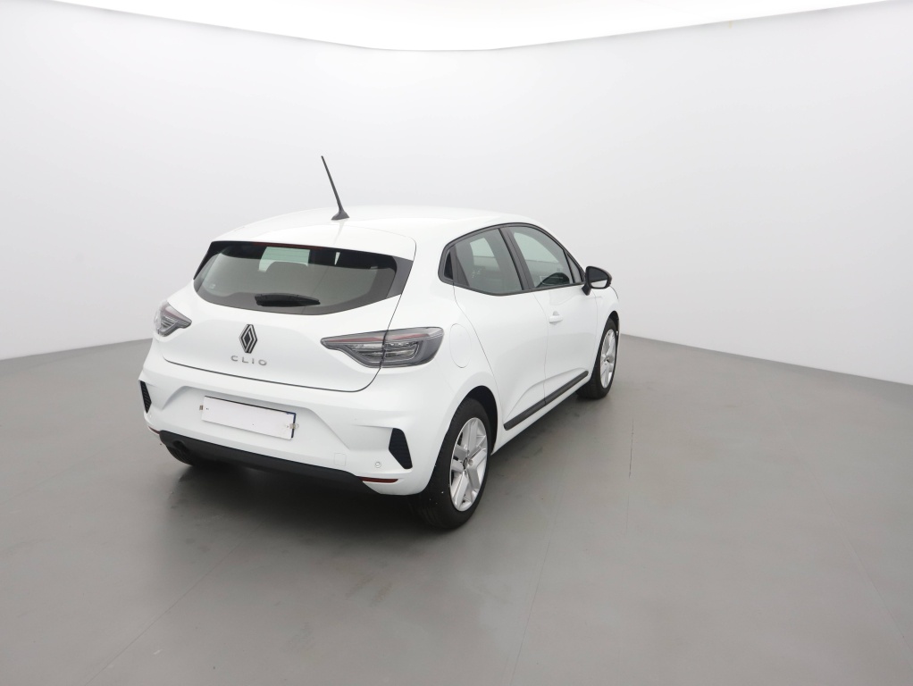 72488_p51 - RENAULT - CLIO - 2025 - photo 3
